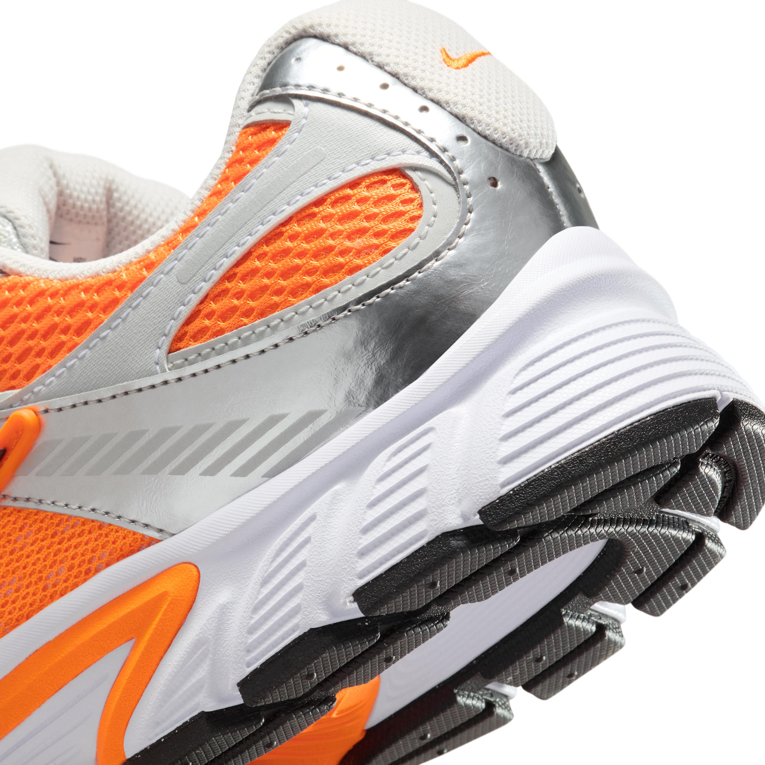 Nike Mens V5 RNR Shoes | HJ5228-104 Product Image