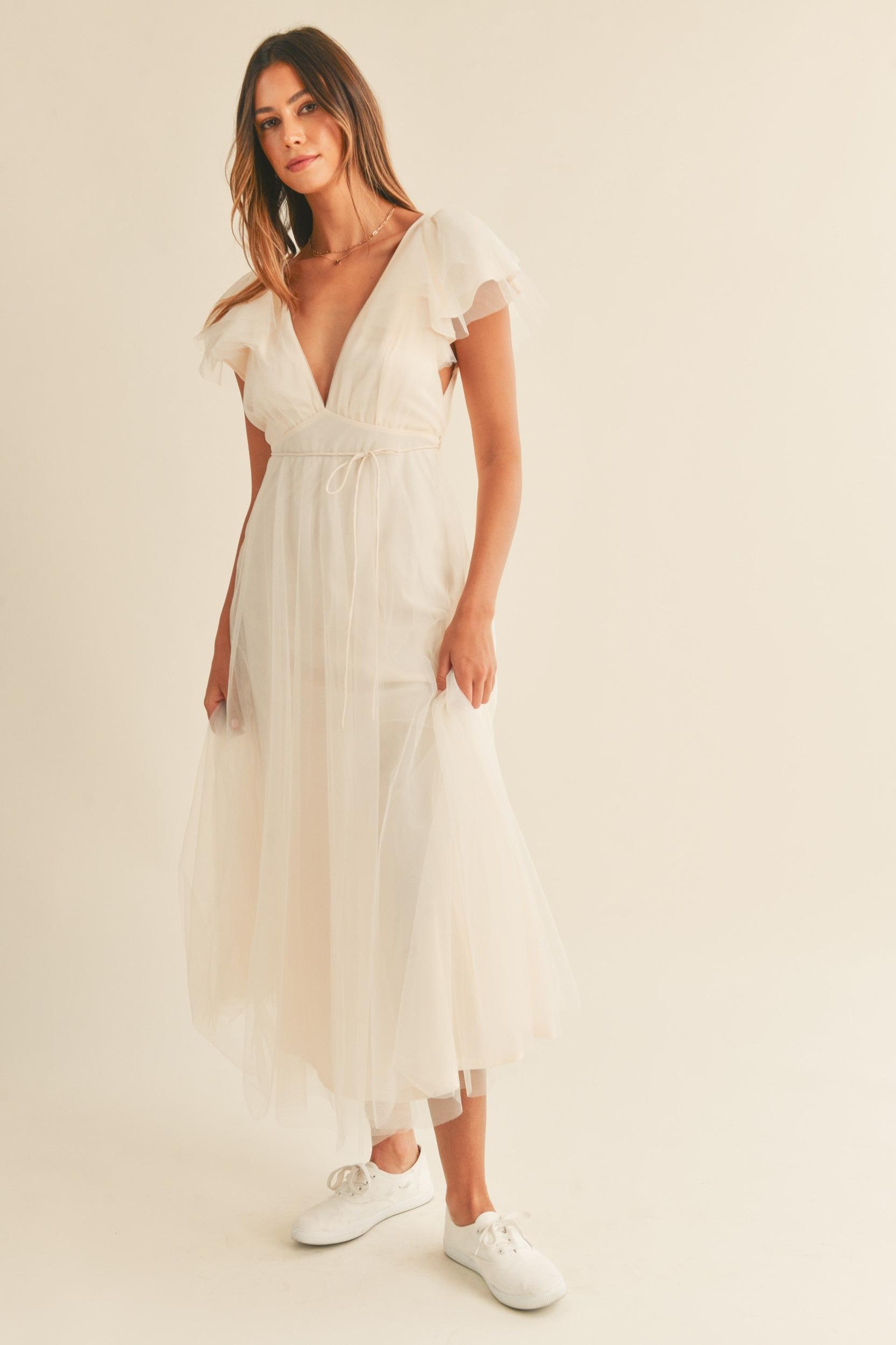 Tulle V neck Ruffle Sleeve Midi Dress Product Image