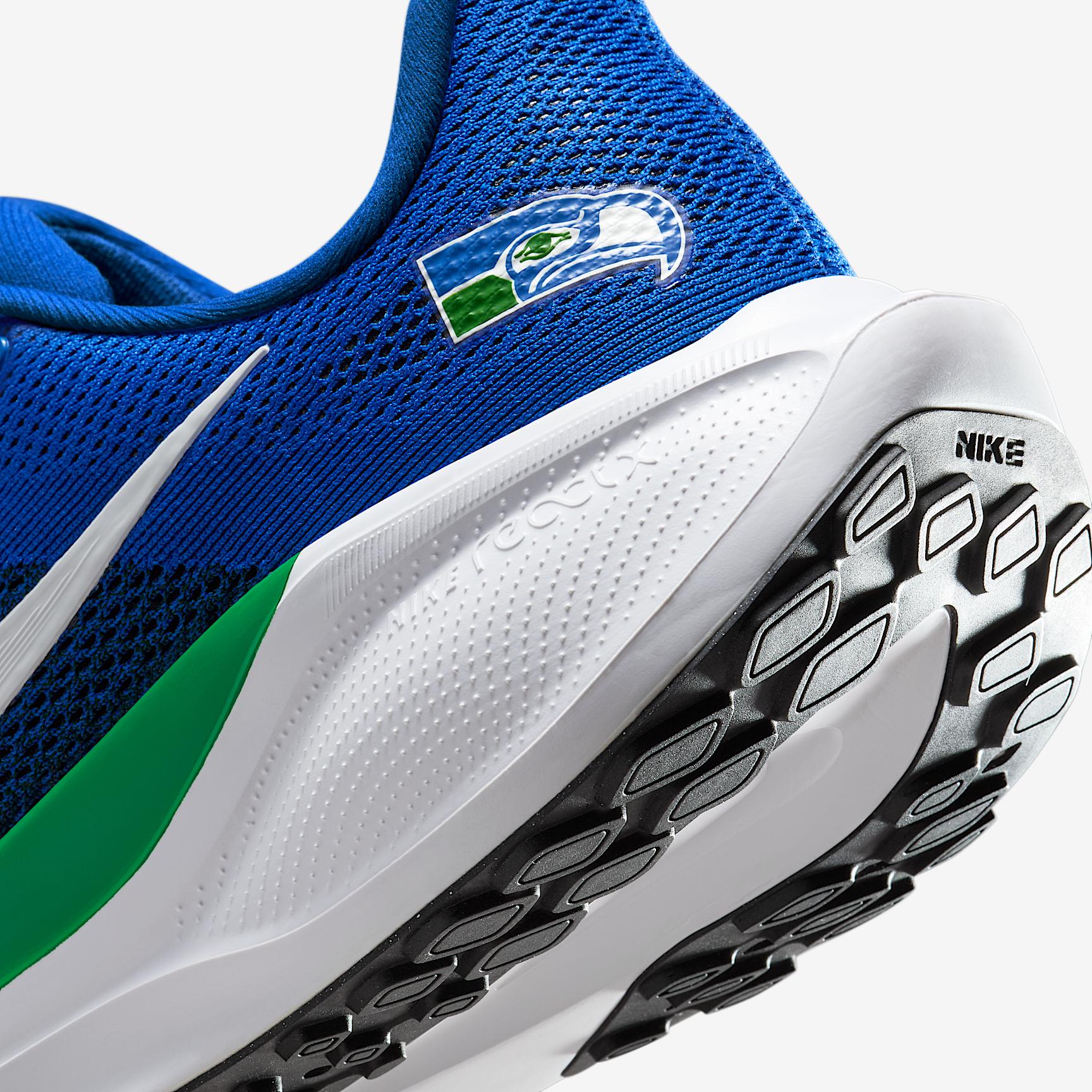 Seattle Seahawks Pegasus 41 Nike Mens NFL Road Running Shoes | IB3197-400 Product Image