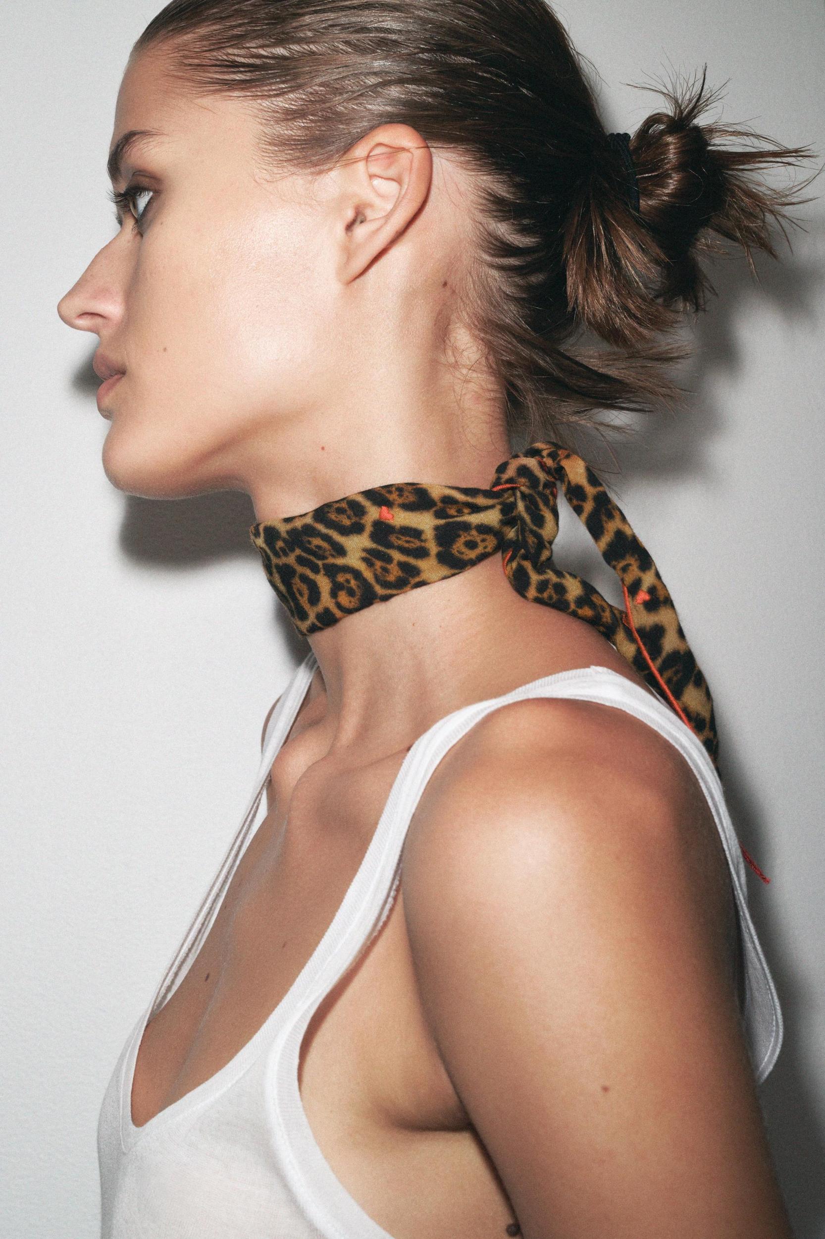 ANIMAL PRINT BANDANA WITH HEART EMBROIDERY Product Image