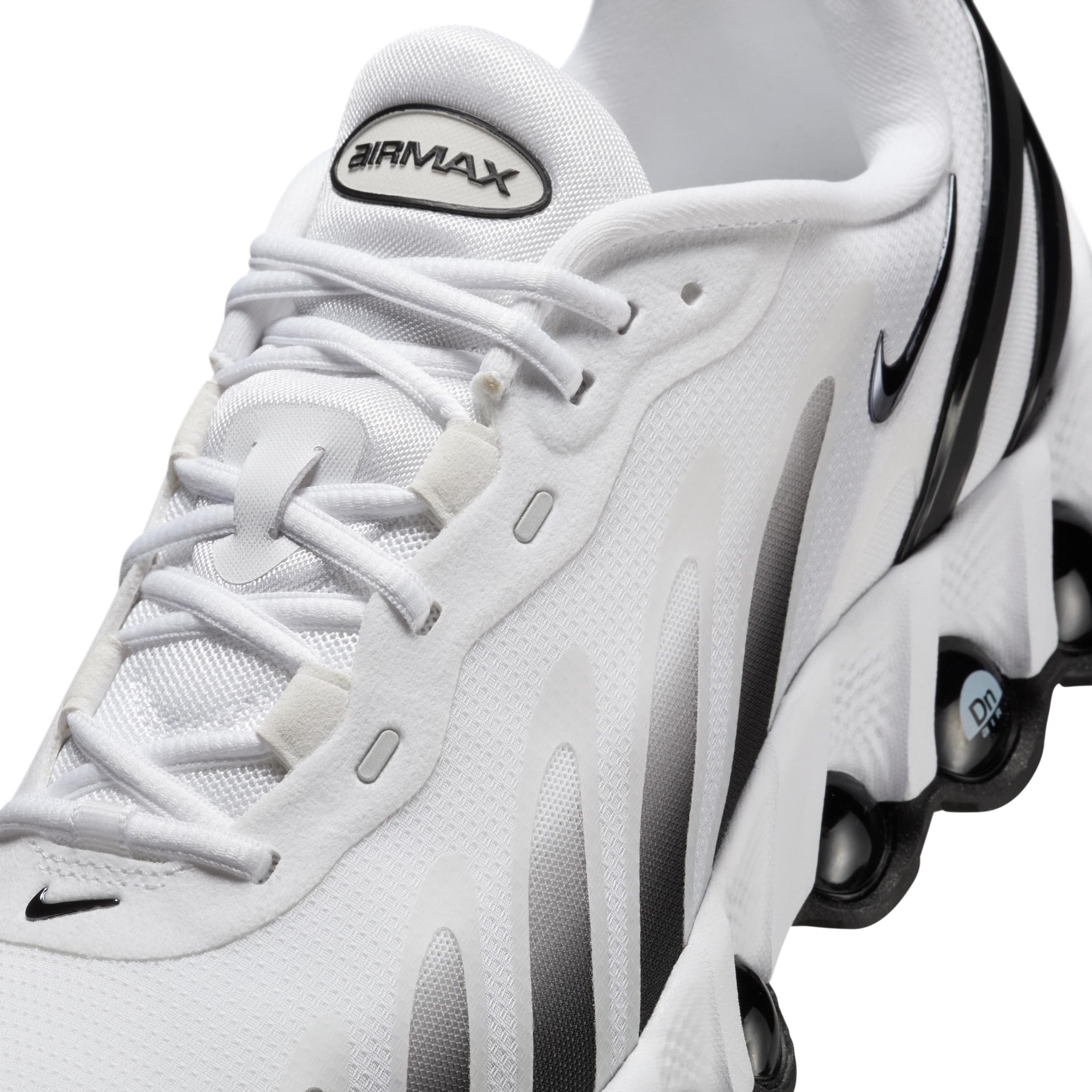 Nike Men's Air Max Dn8 Shoes Product Image