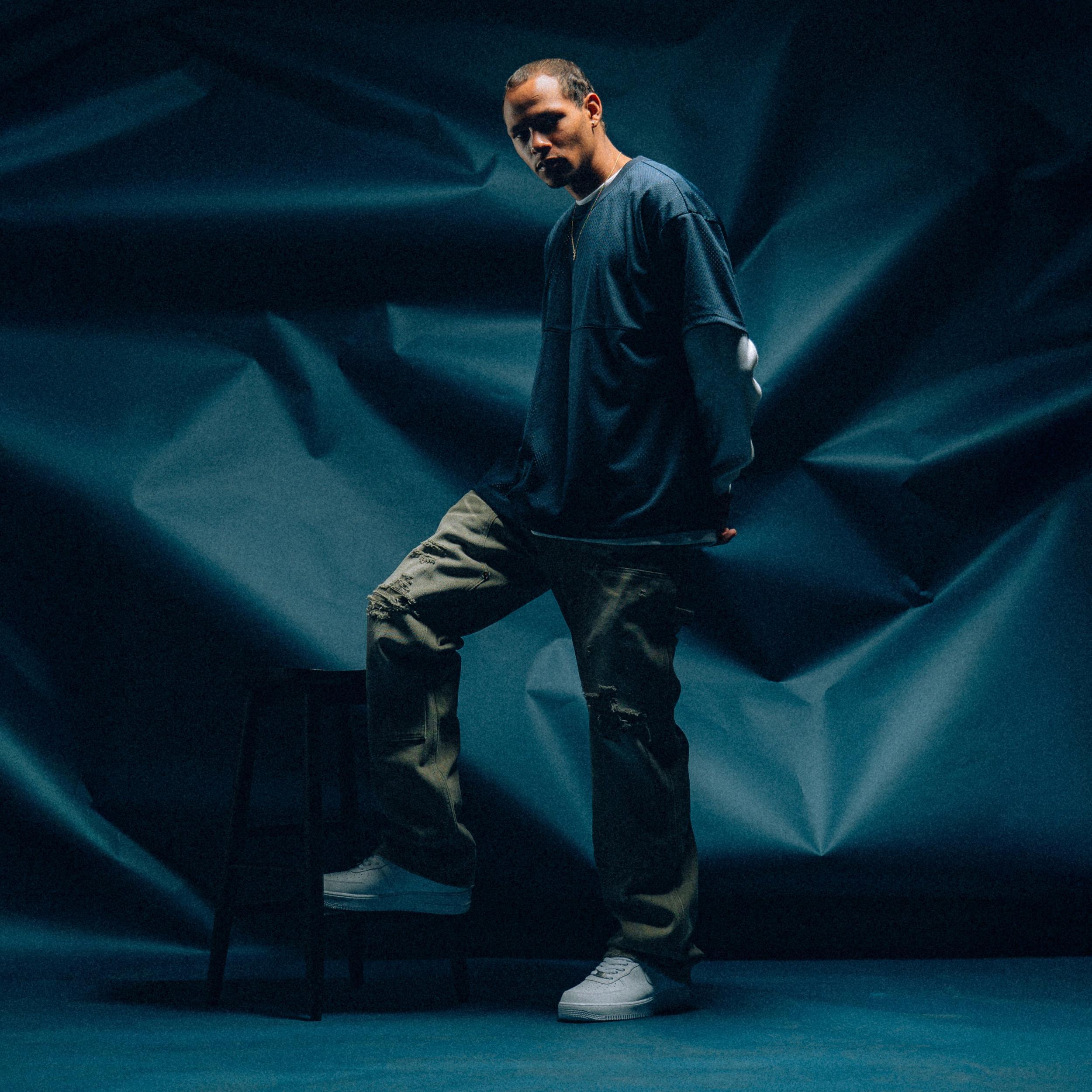 Boyer Mesh Tee - Navy Male Product Image