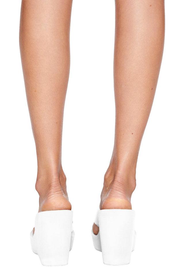 SHELBY FLIP FLOP - WHITE Product Image