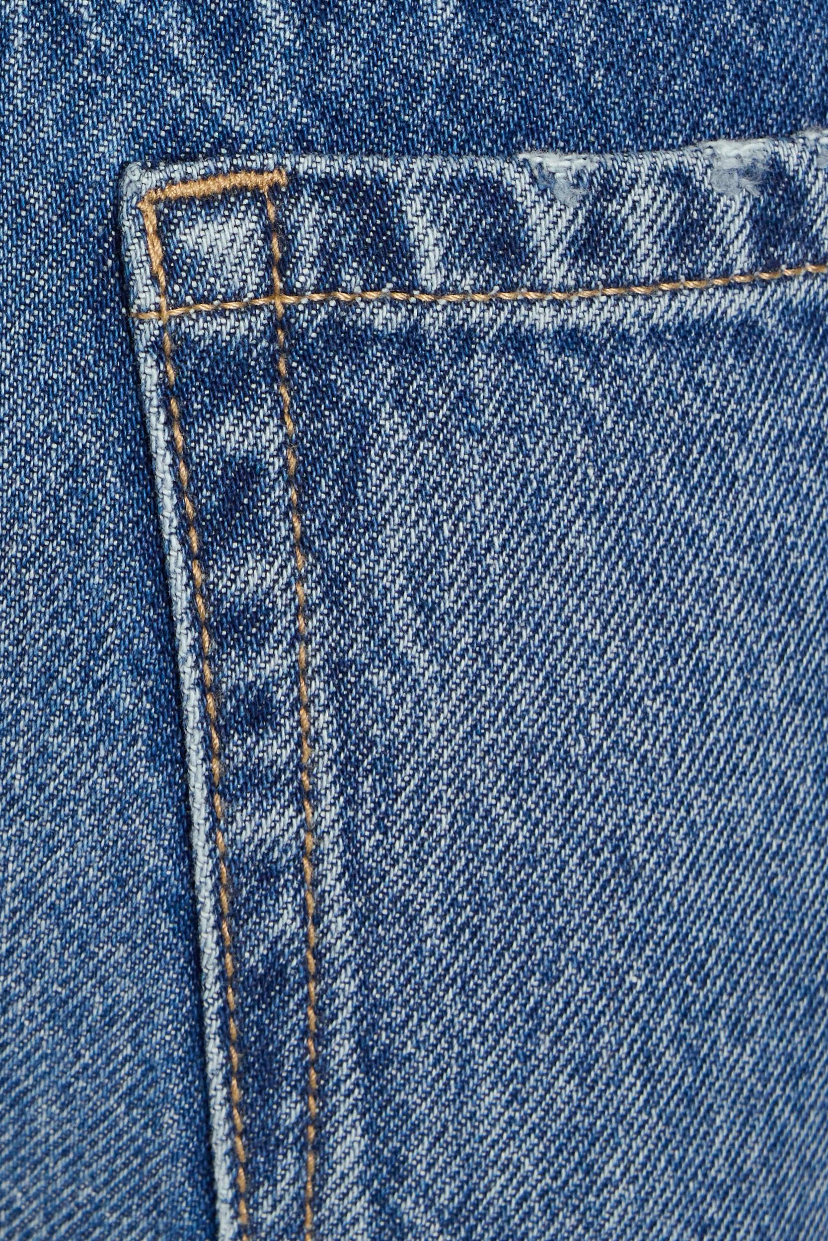 Slouchy Jeans Product Image