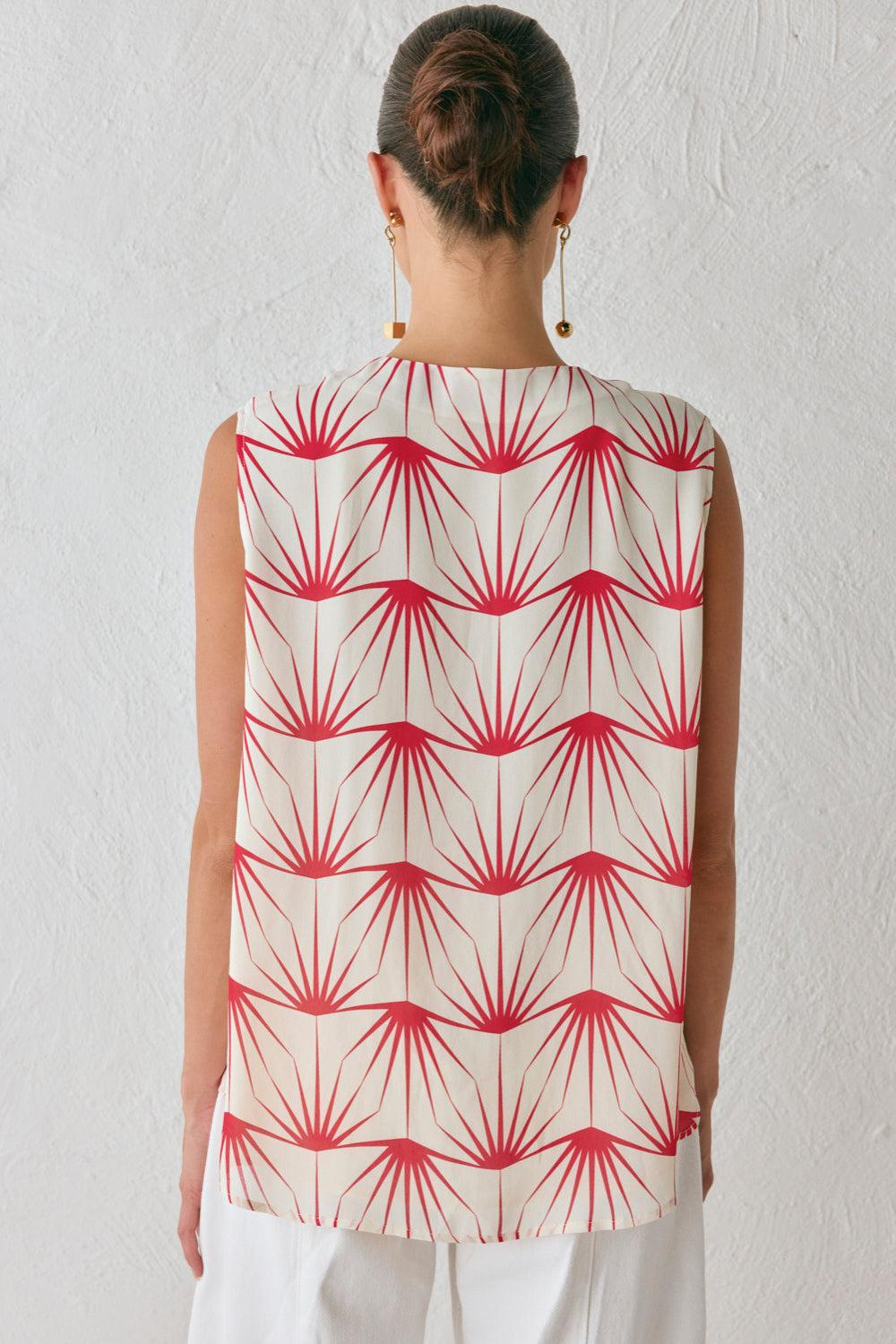 Lijah Tunic Top Luz Product Image