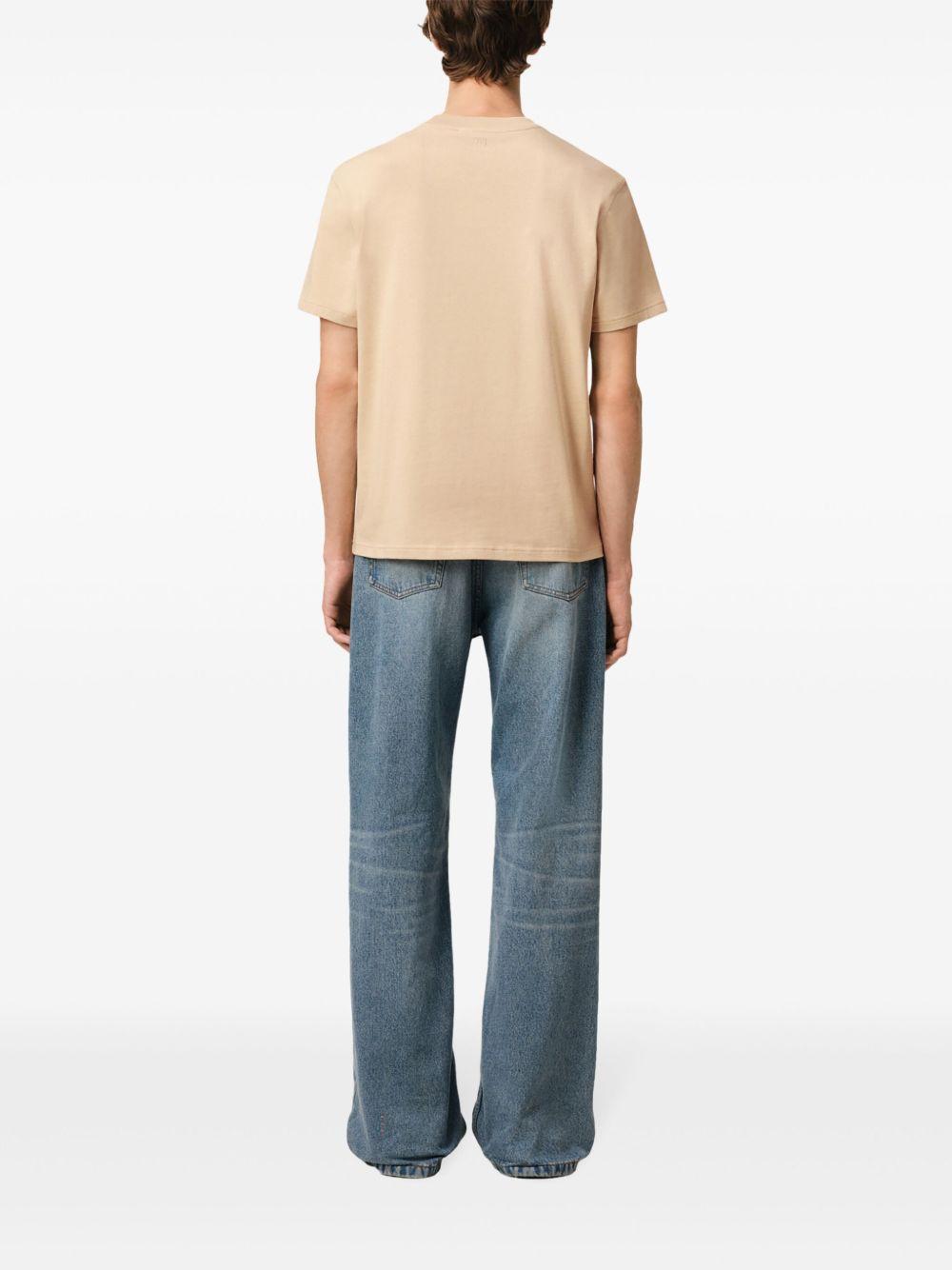 Ami de Coeur T-shirt Product Image