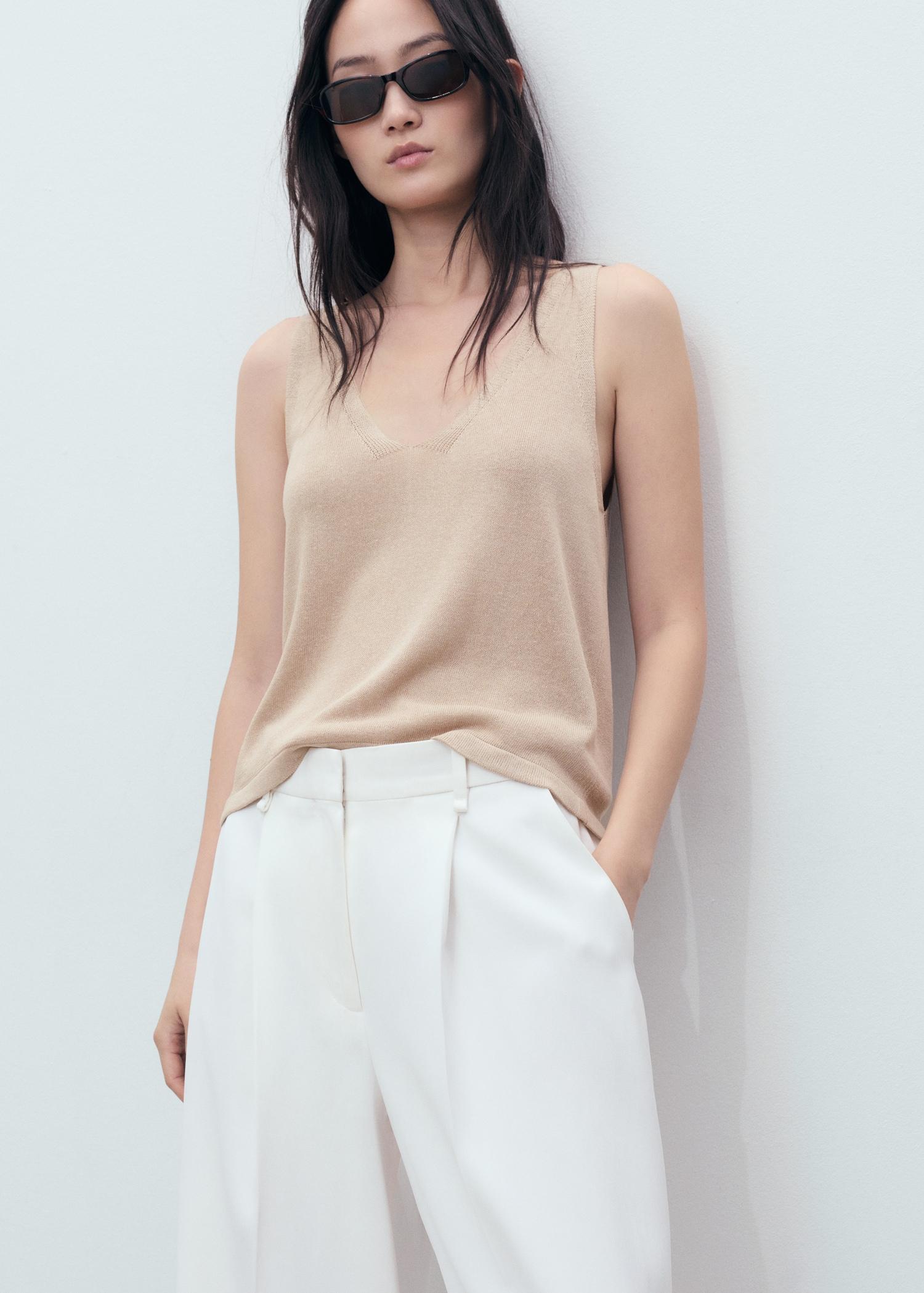 V-neck knit top - Women | MANGO USA Product Image