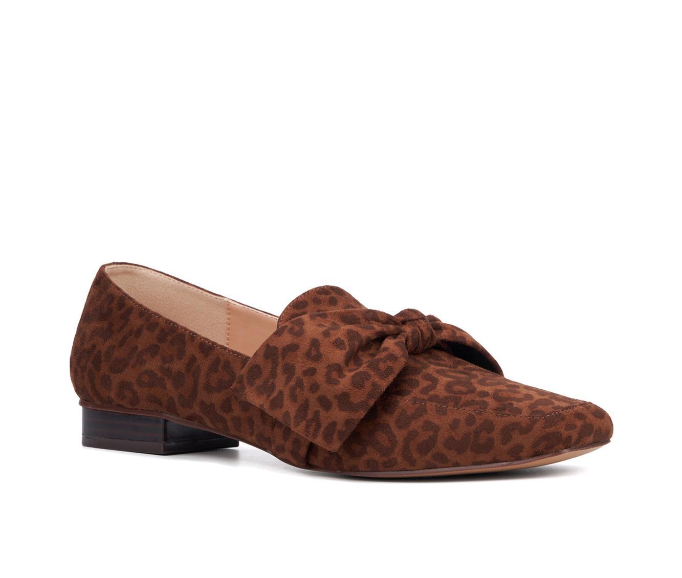 Women's New York and Company Domenica Loafers Product Image