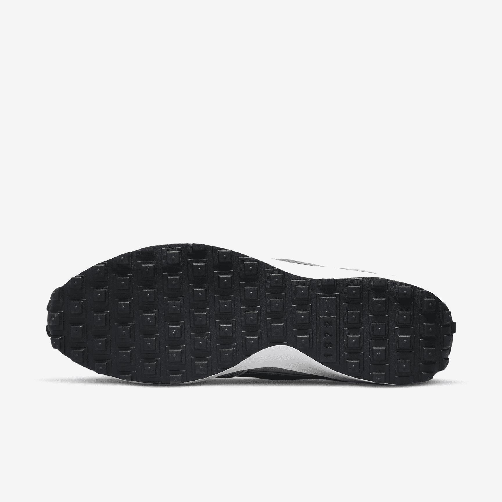 Nike Men's Waffle Debut Shoes Product Image