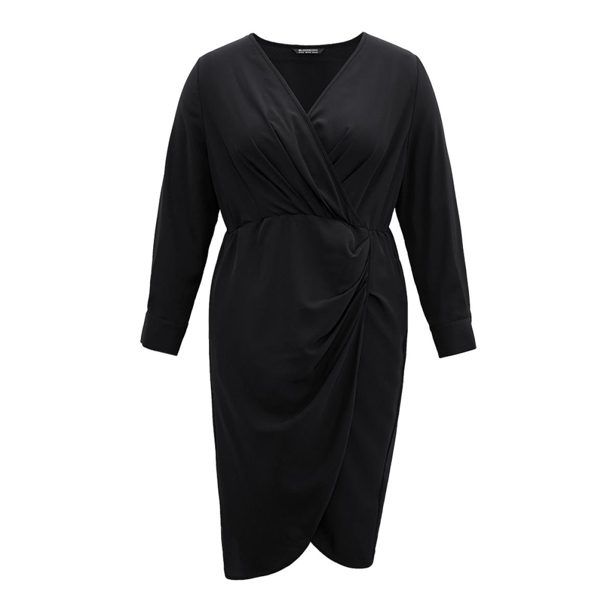 Plus Size Static-Free Solid Plicated Detail Wrap Dress Black Women Glamour Plain V-neck Long Sleeve Curvy Midi Dress BloomChic 10/M Product Image