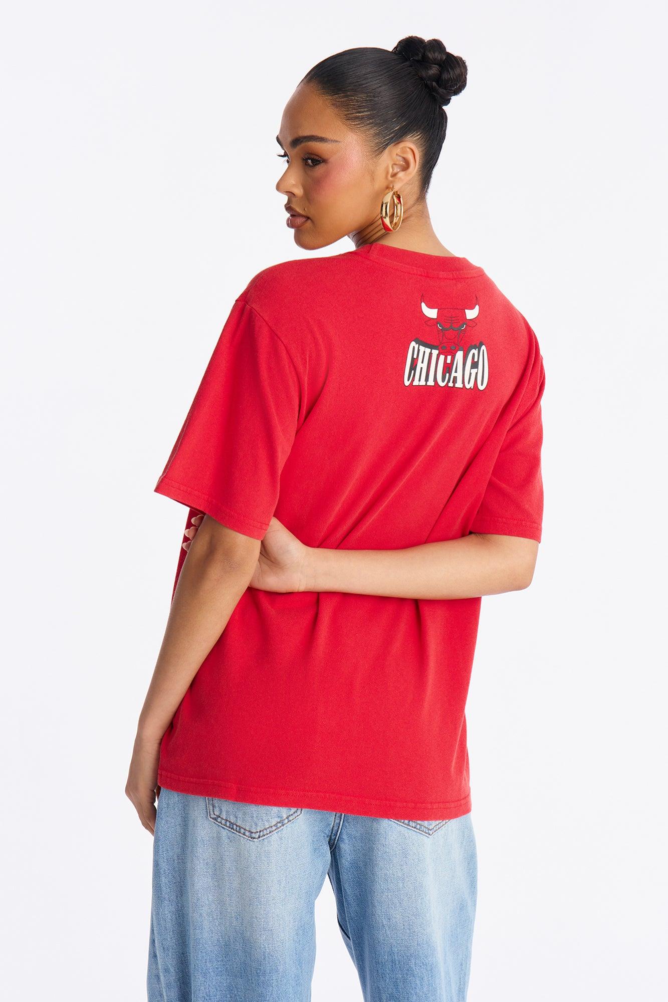 NBA Bulls Washed Oversized Tee - Red Female Product Image