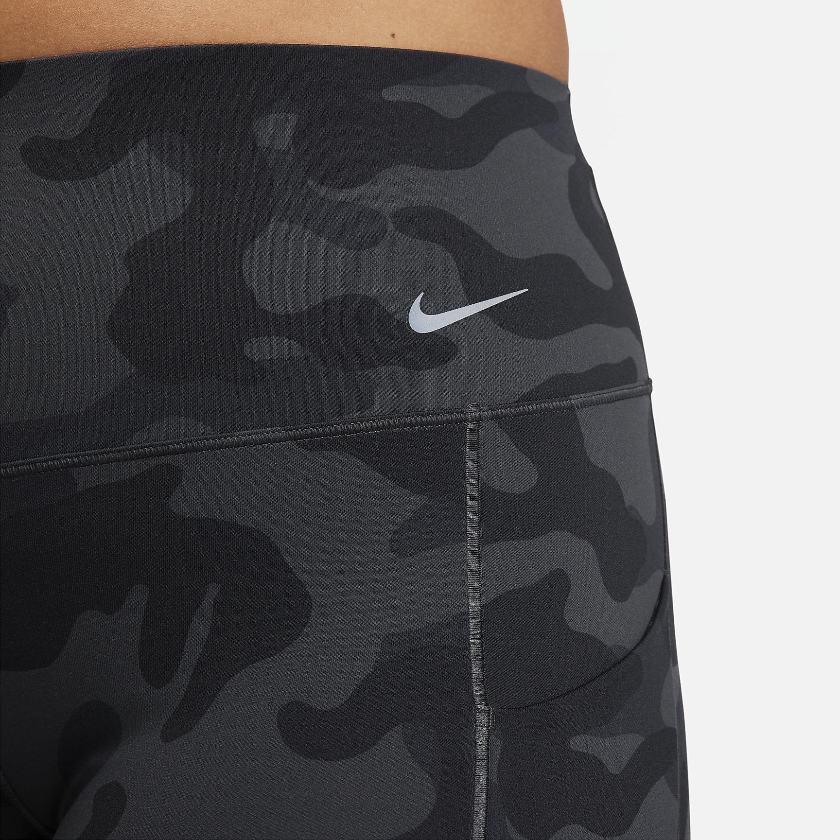 Nike Universa Women's High-Waisted 7/8 Camo Leggings with Pockets Product Image