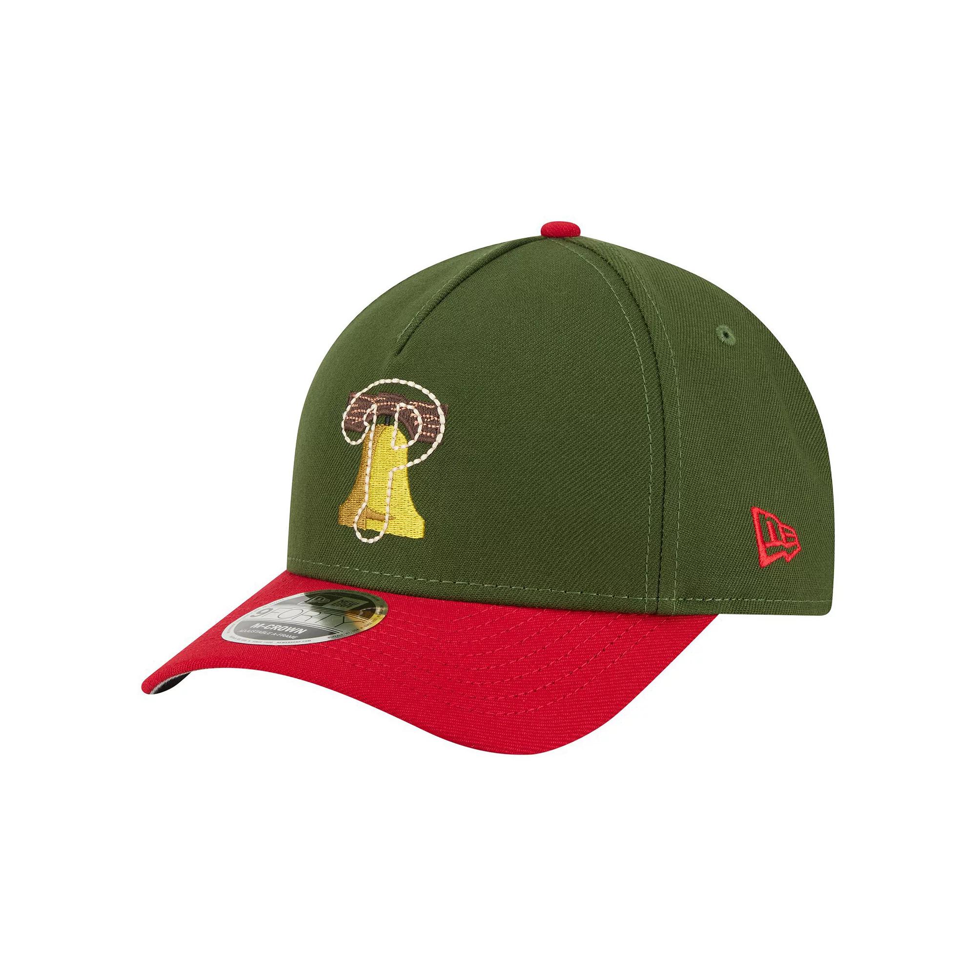 Men's New Era Dark Green Philadelphia Phillies City Feature 9FORTY A-Frame Adjustable Hat Product Image