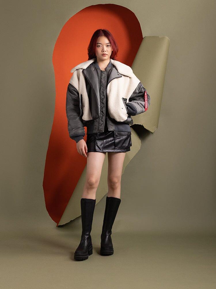 WOMEN'S B-15 SHERPA HYBRID BOMBER JACKET (SEASONAL) Product Image