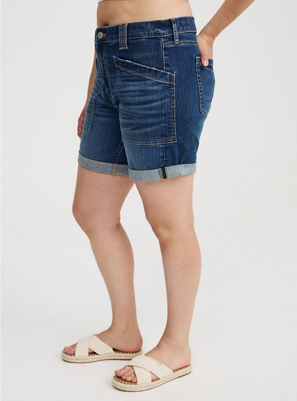 7'' Perfect High-Rise Utility Short Product Image
