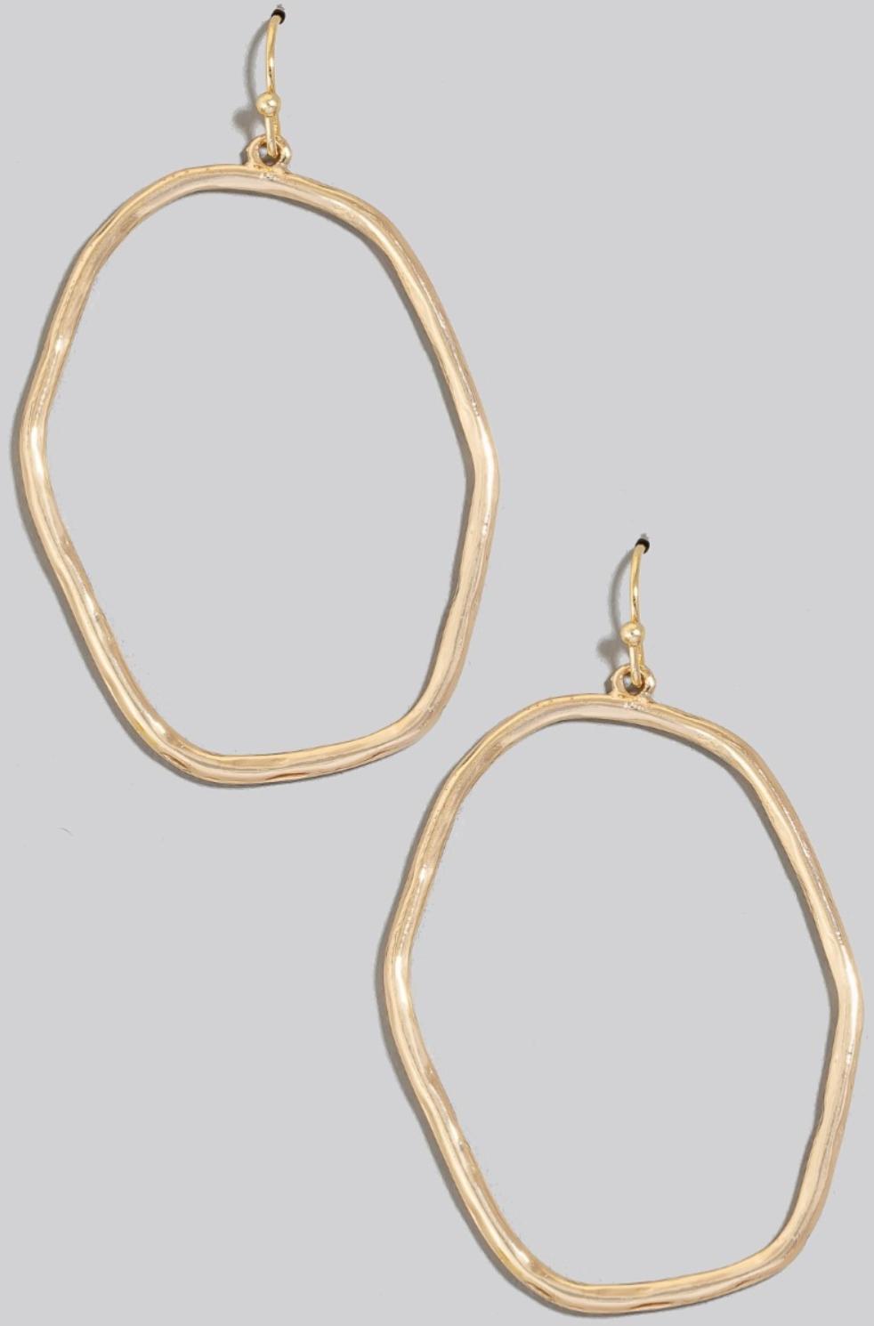 Cam Dangle Earrings Product Image
