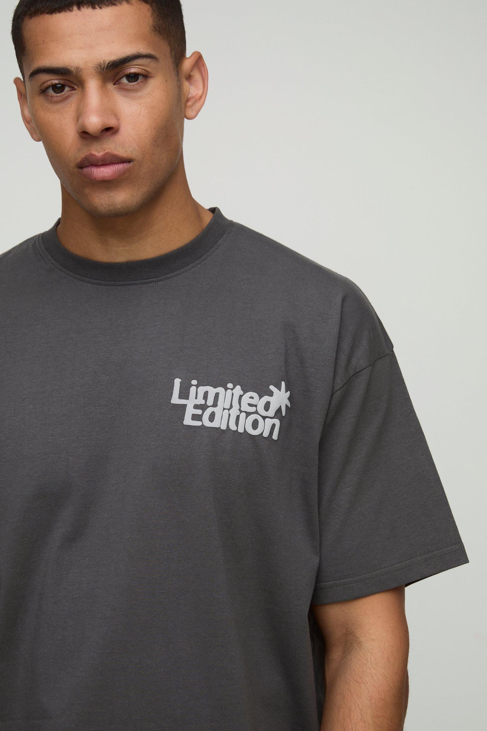 Oversized Limited Edition Star Puff Print Graphic T-Shirt & Short Set | boohooMAN USA Product Image