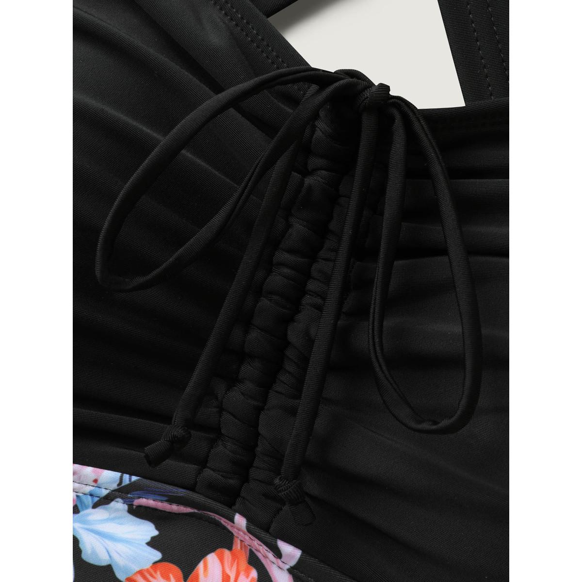 Plus Size Tropical Print Drawstring Pockets Swim Romper Women's Swimwear Black Beach Drawstring Curve Bathing Suits High stretch One Pieces BloomChic 18-20/2X Product Image