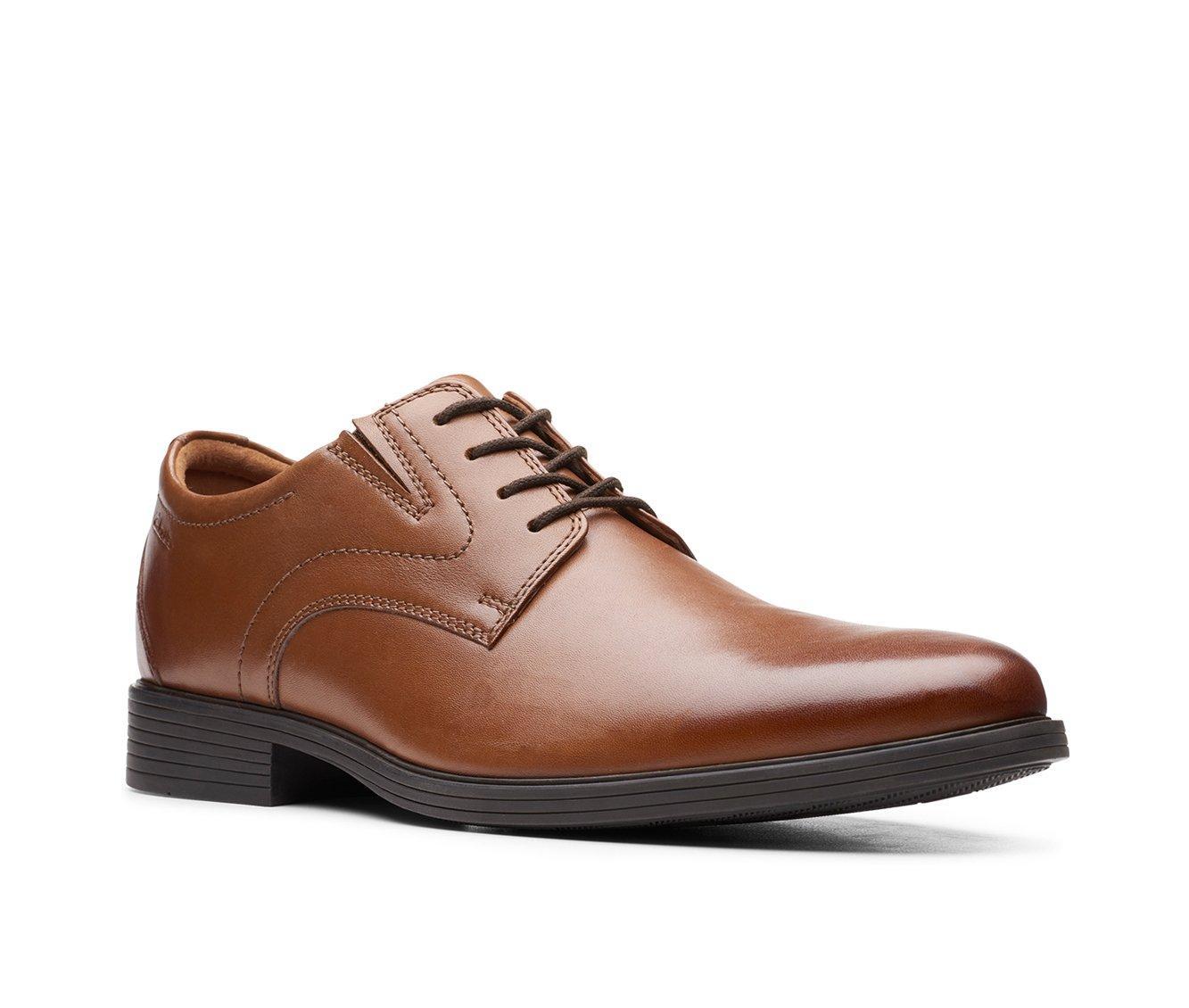 Men's Clarks Whiddon Plain Dress Oxfords Product Image