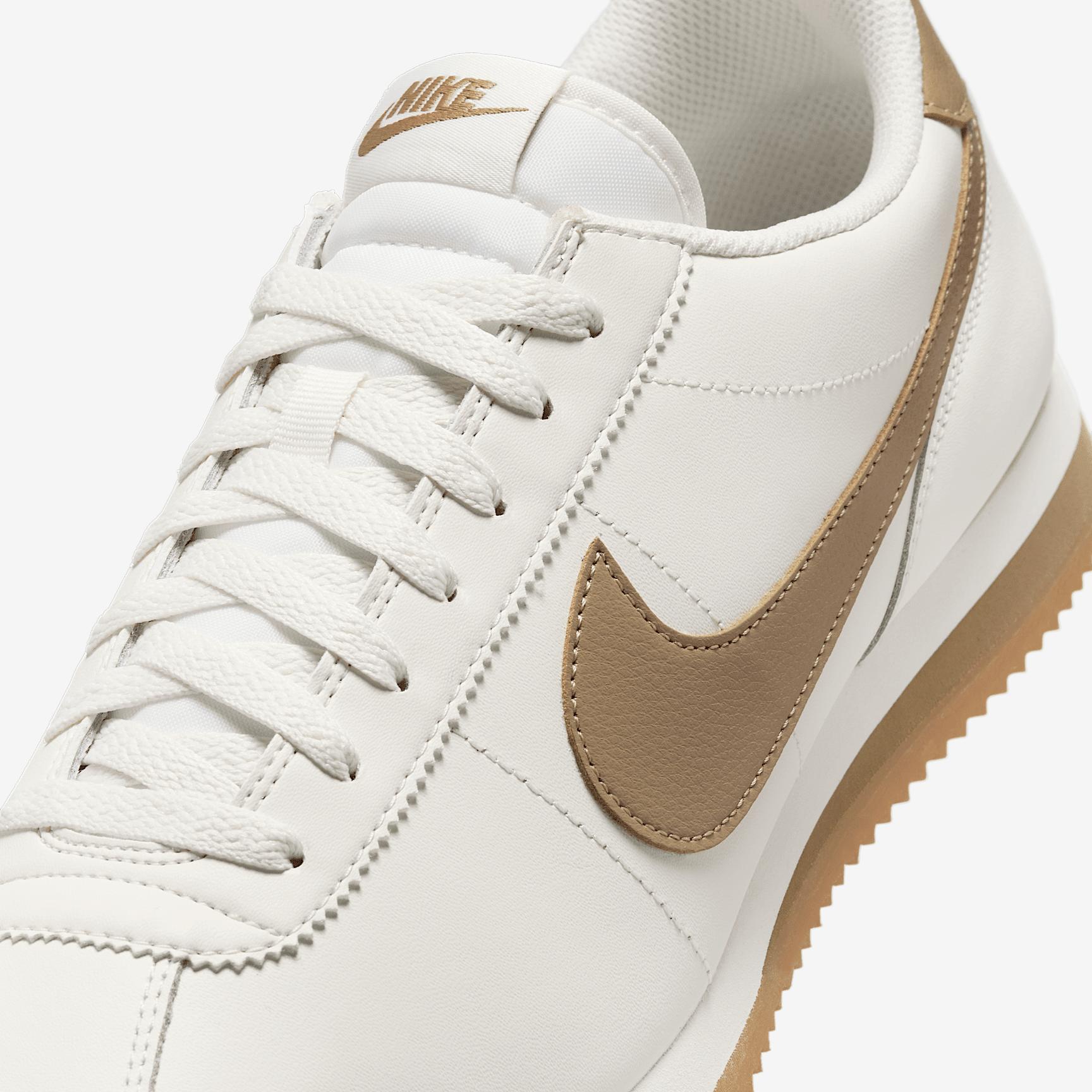 Nike Cortez Leather Men's Shoes Product Image