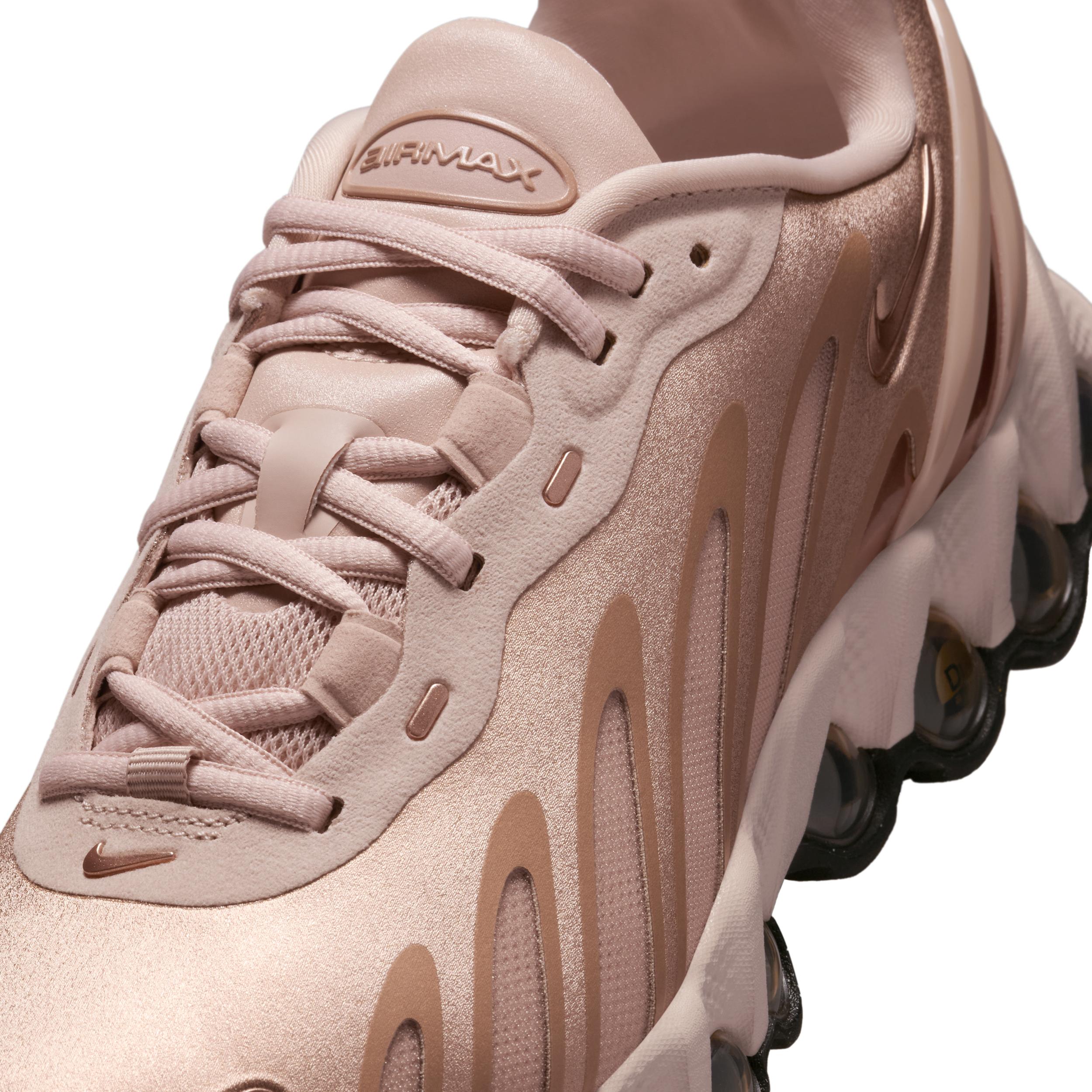 Nike Womens Air Max Dn Shoes | HF5509-900 Product Image