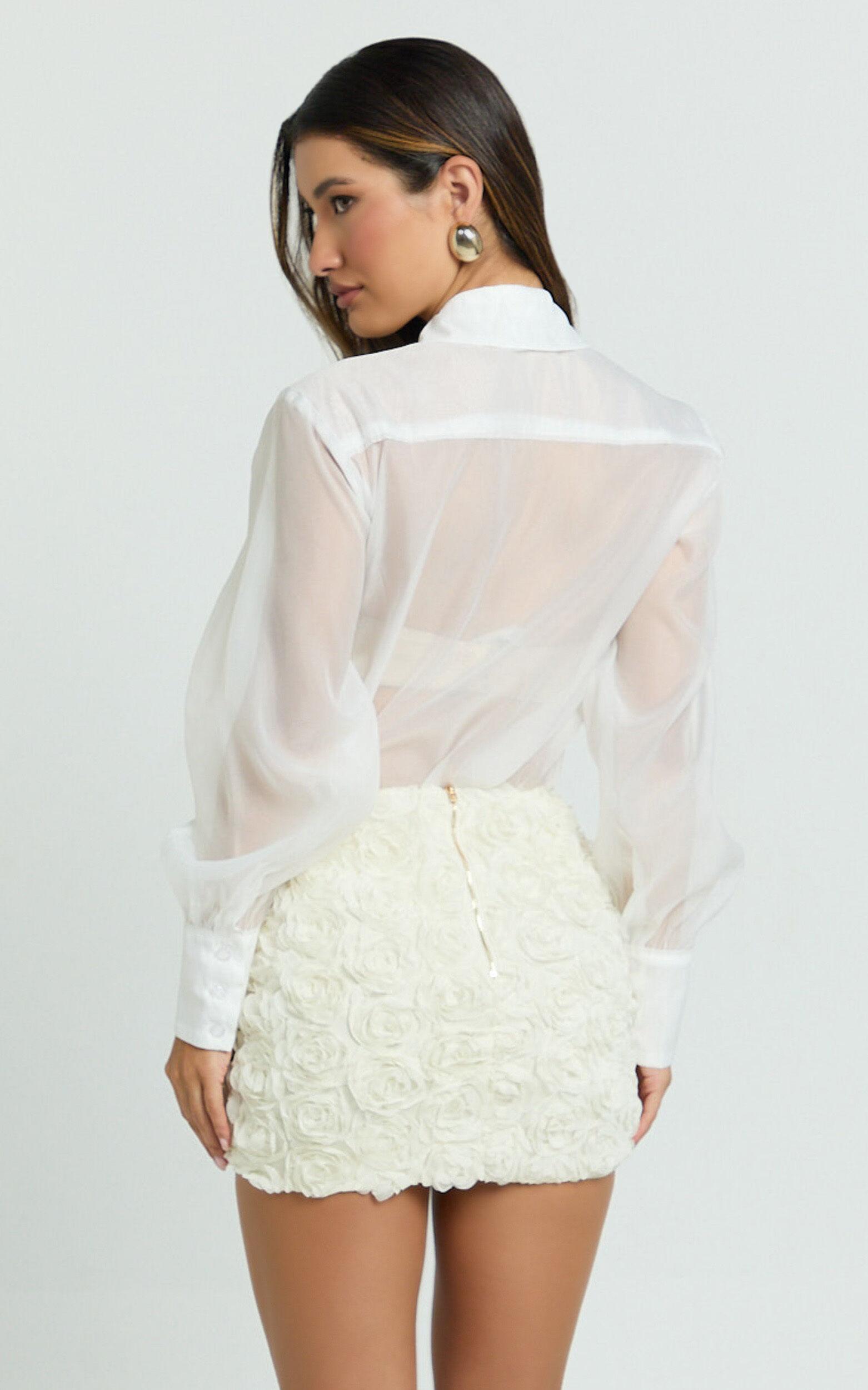 Alvana Mini Skirt - 3D Floral Mid Waist Skirt in White Product Image