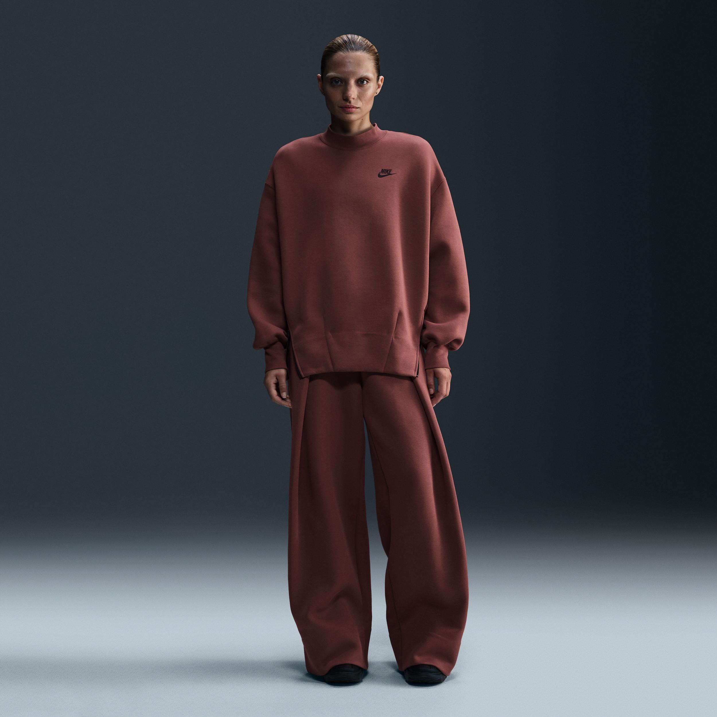 Womens Nike Sportswear Tech Fleece Oversized Crew-Neck Sweatshirt | FV8041-218 Product Image