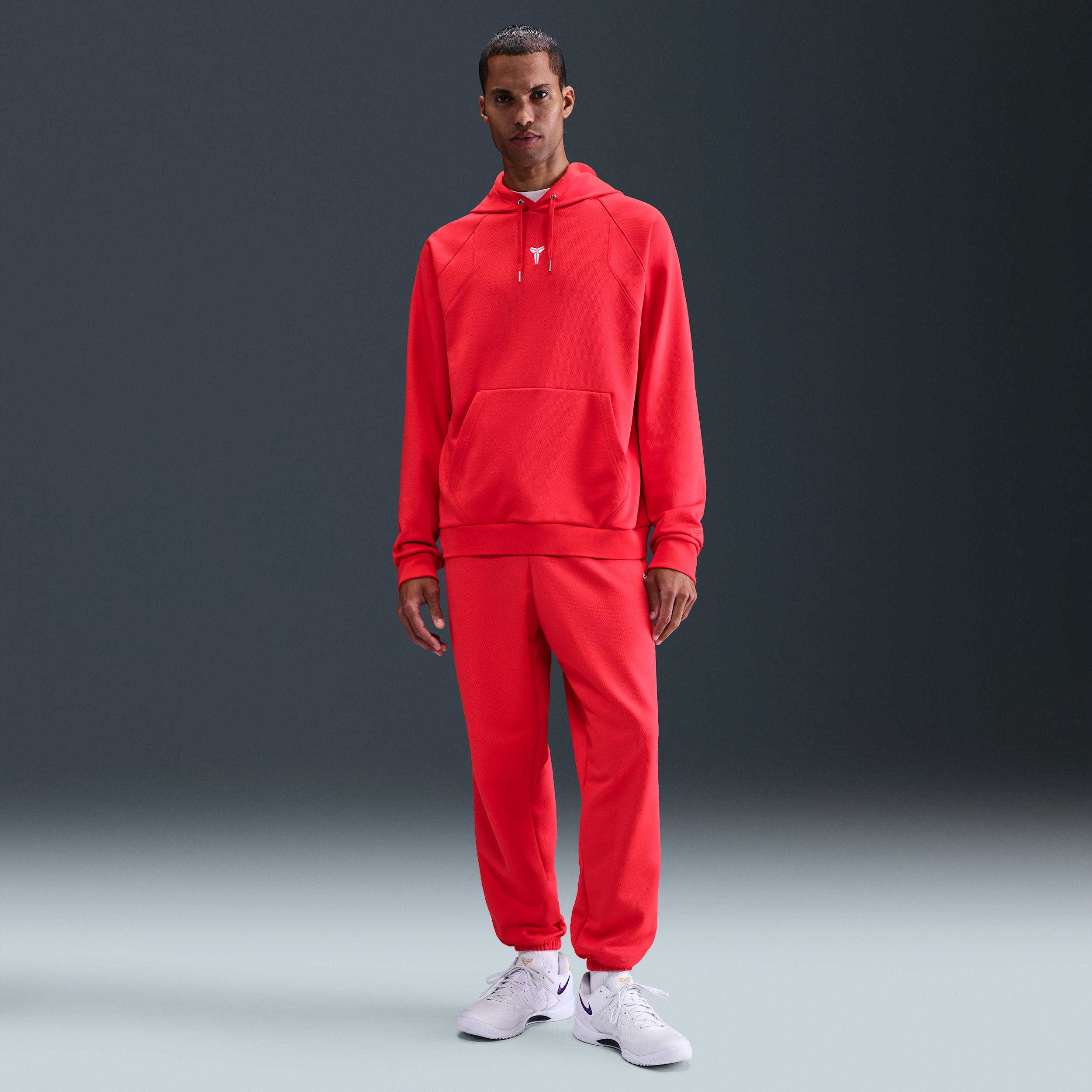 Nike Men's Kobe Therma-FIT Pullover Hoodie Product Image