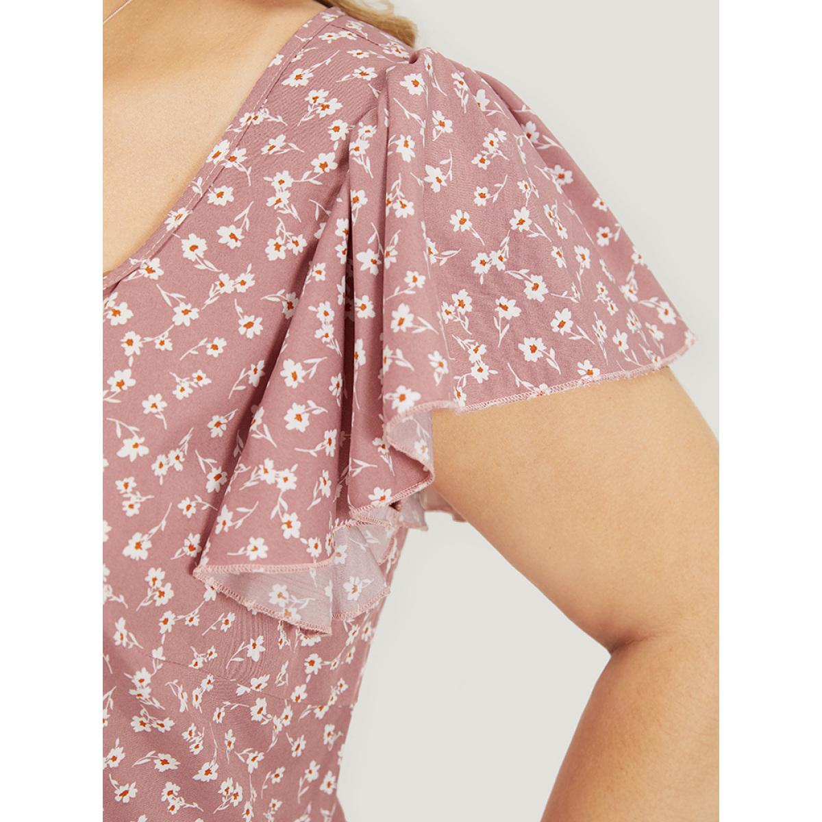 Plus Size Ditsy Floral Square Neck Ruffle Cap Sleeve Split Hem Dress Pink Women Elegant Button Square Neck Short sleeve Curvy Midi Dress BloomChic 28/5X Product Image