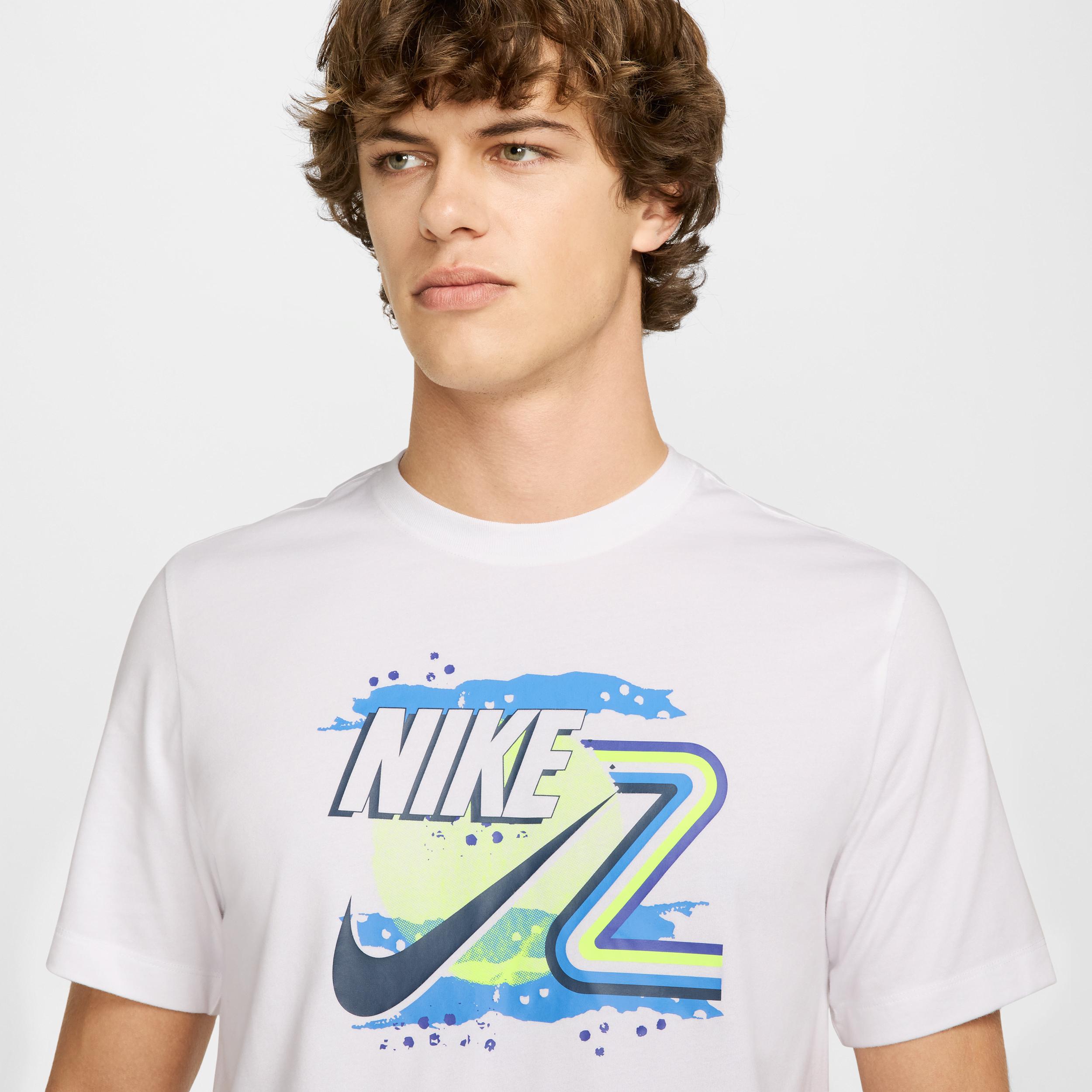 NikeCourt Men's Dri-FIT Tennis T-Shirt Product Image