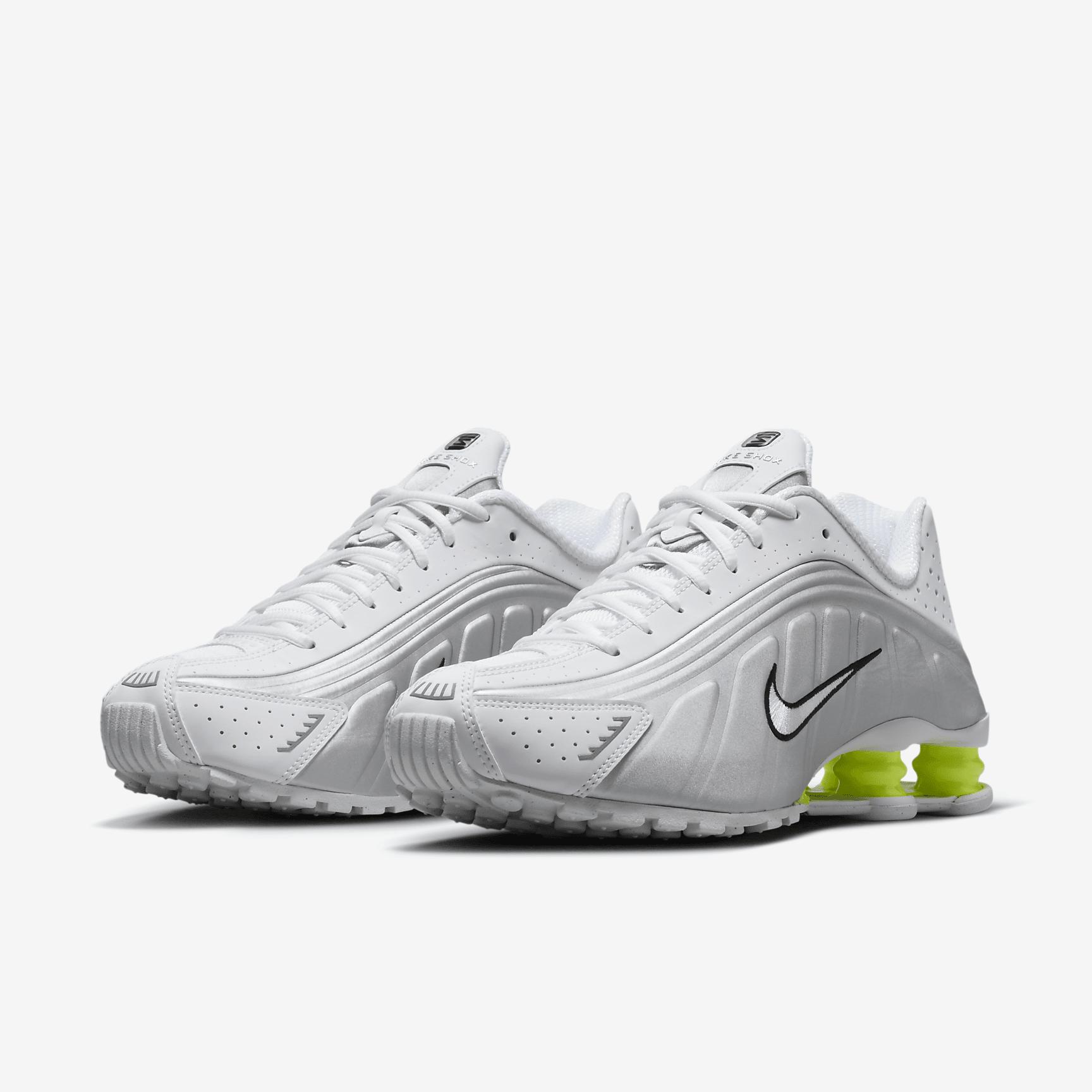 Nike Shox R4 Women's Shoes Product Image