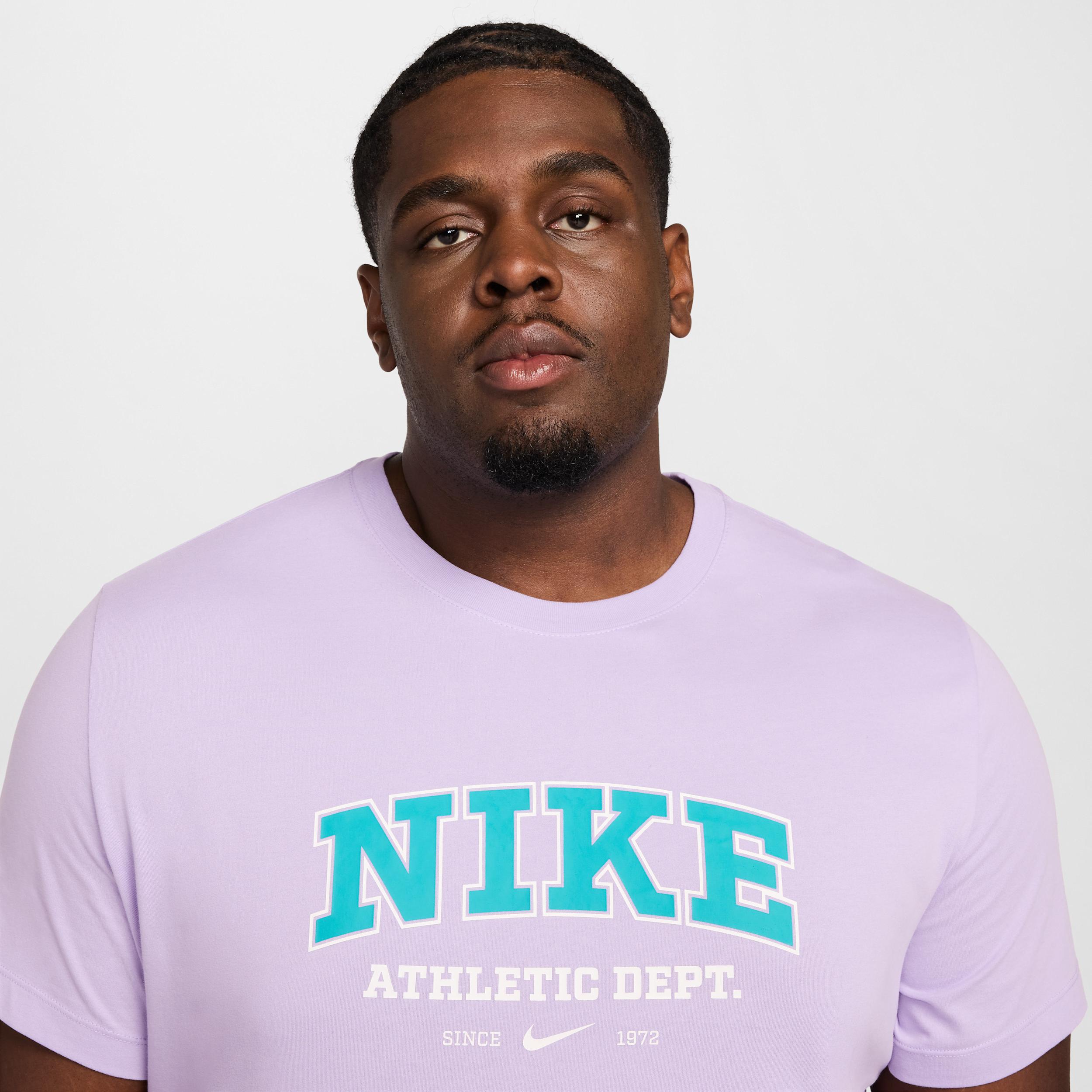 Nike Men's Dri-FIT Fitness T-Shirt Product Image