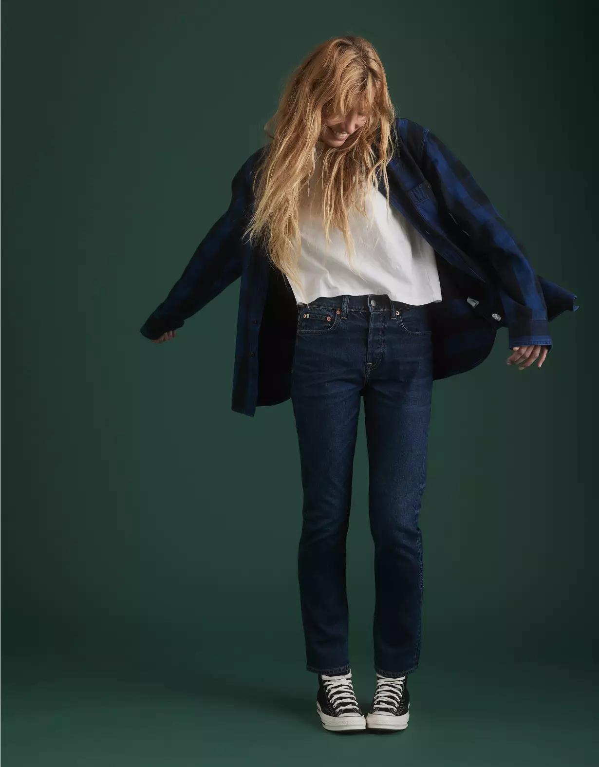 AE77 Premium Straight Crop Jean Product Image