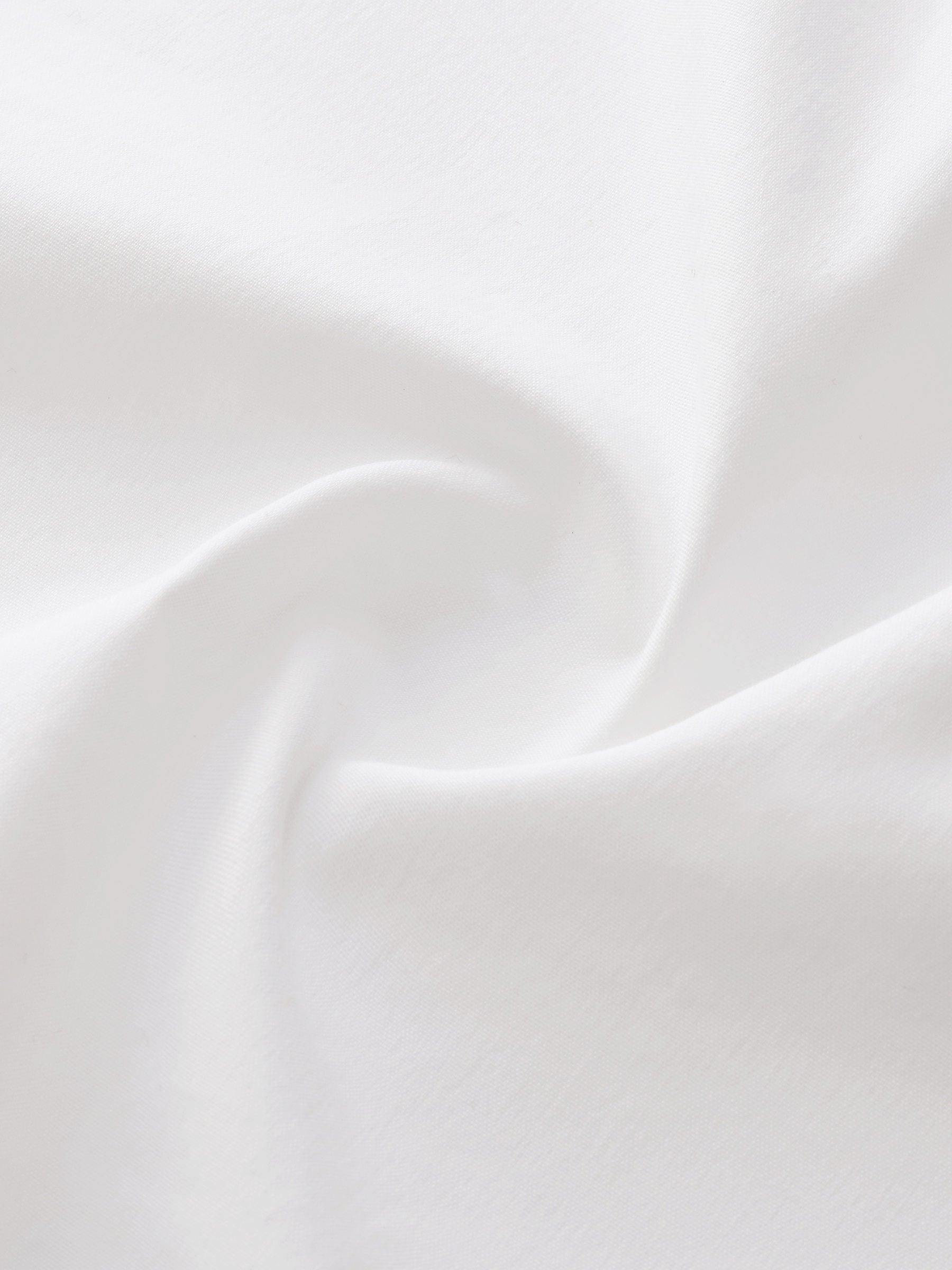 Sleeveless Concealed Placket Women Shirt Product Image