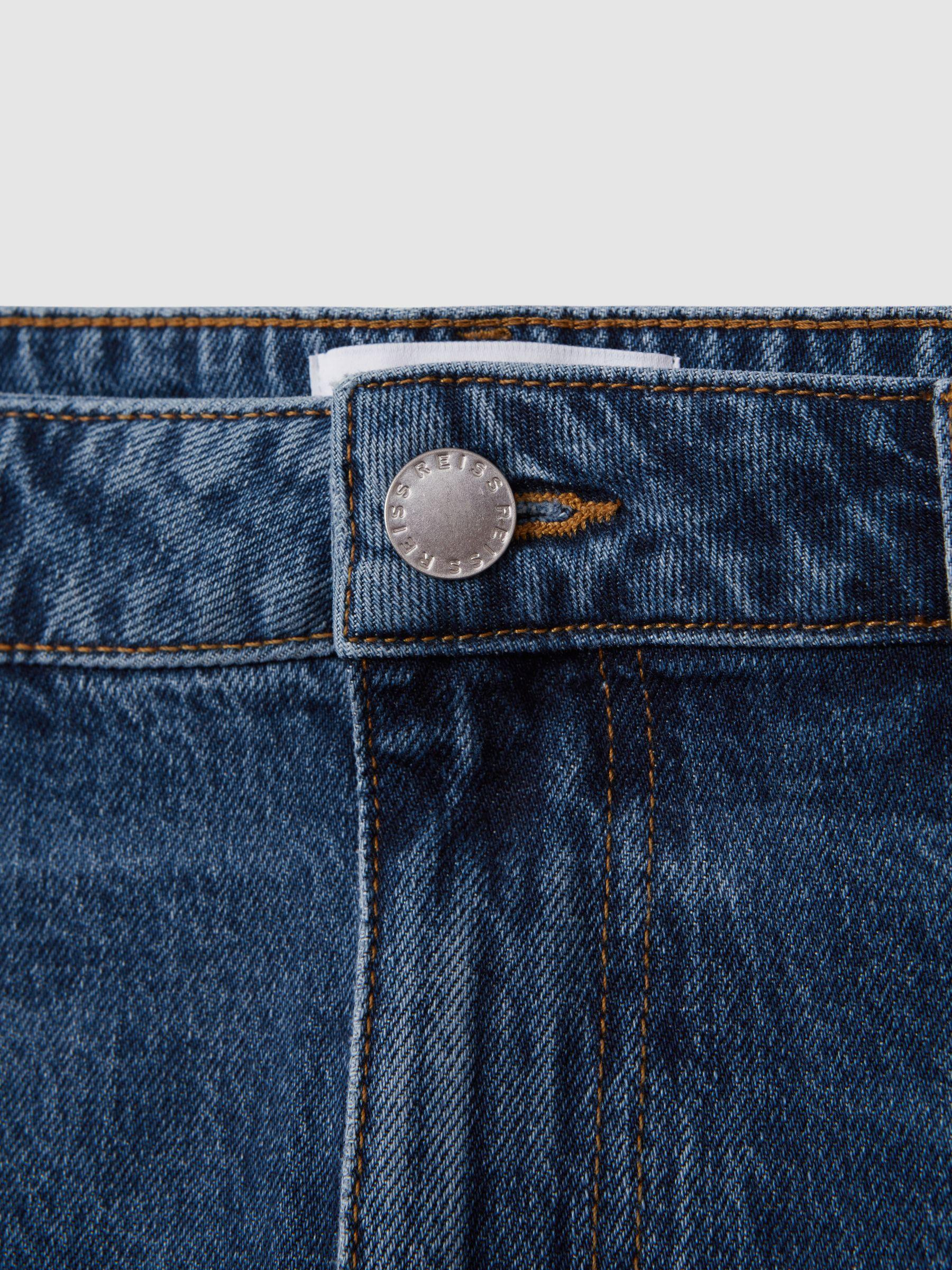 Tapered Slim Fit Washed Jeans in Mid Blue Wash Product Image