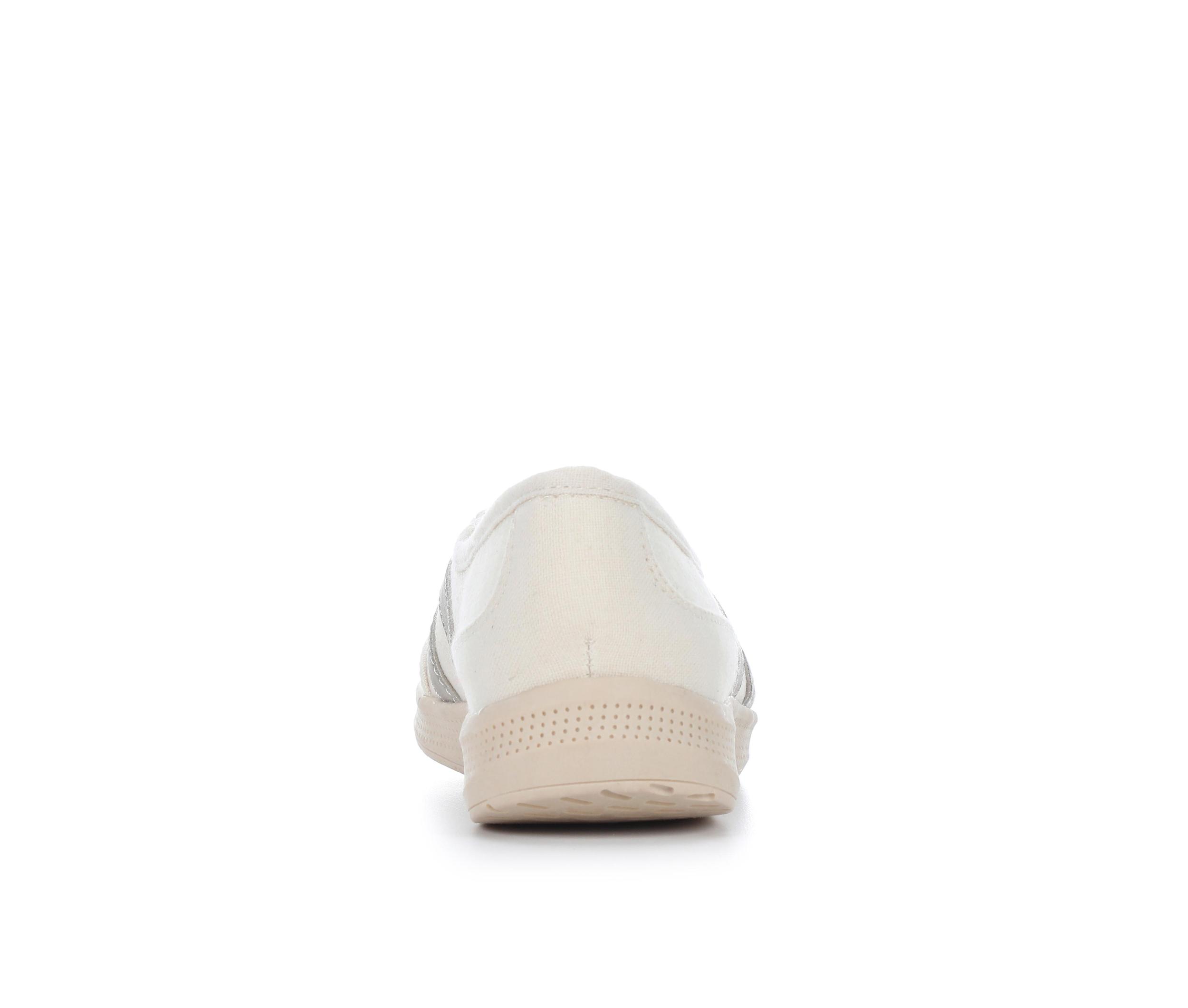 Women's Baretraps Vannie Slip-On Sneakers Product Image
