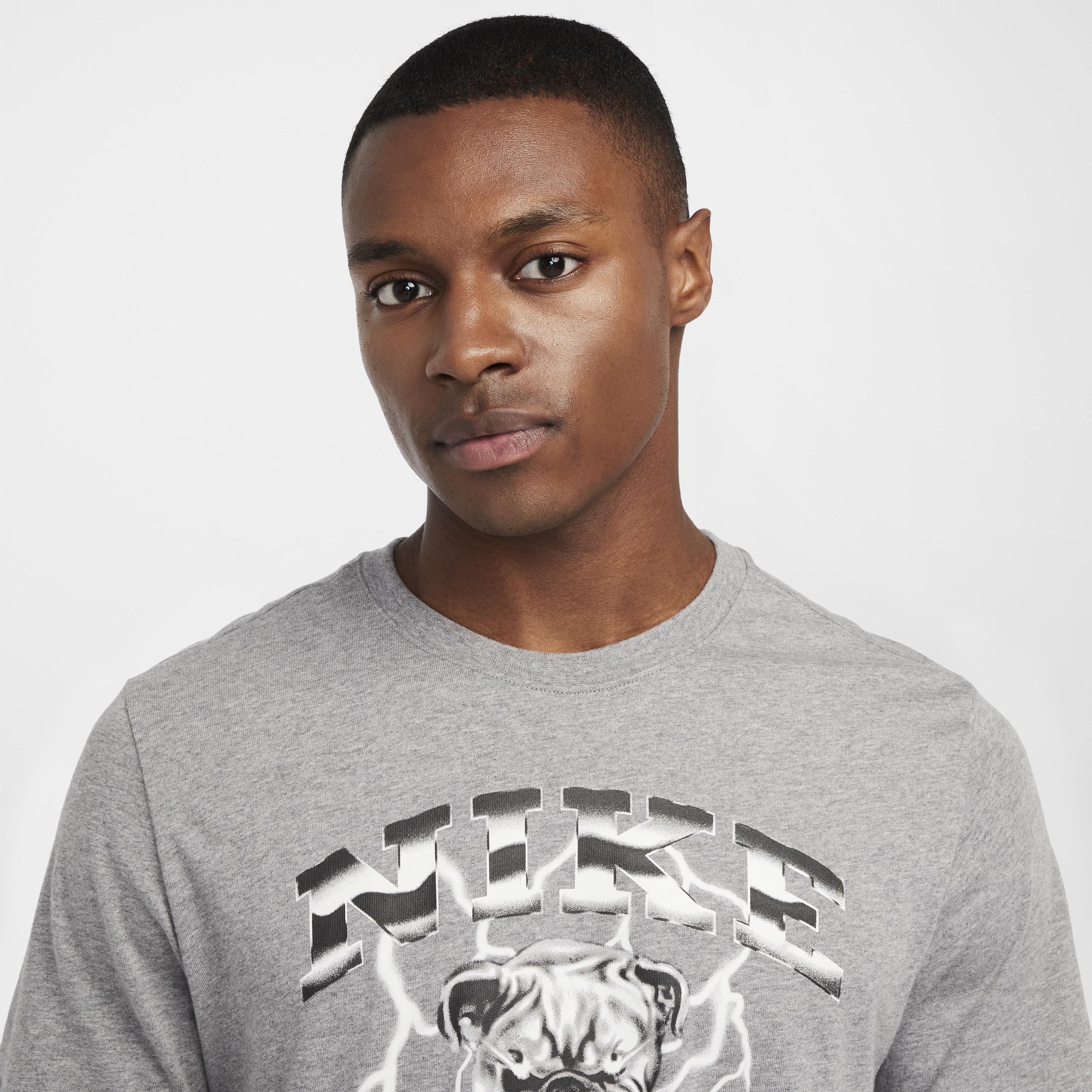 Nike Men's Fitness T-Shirt Product Image