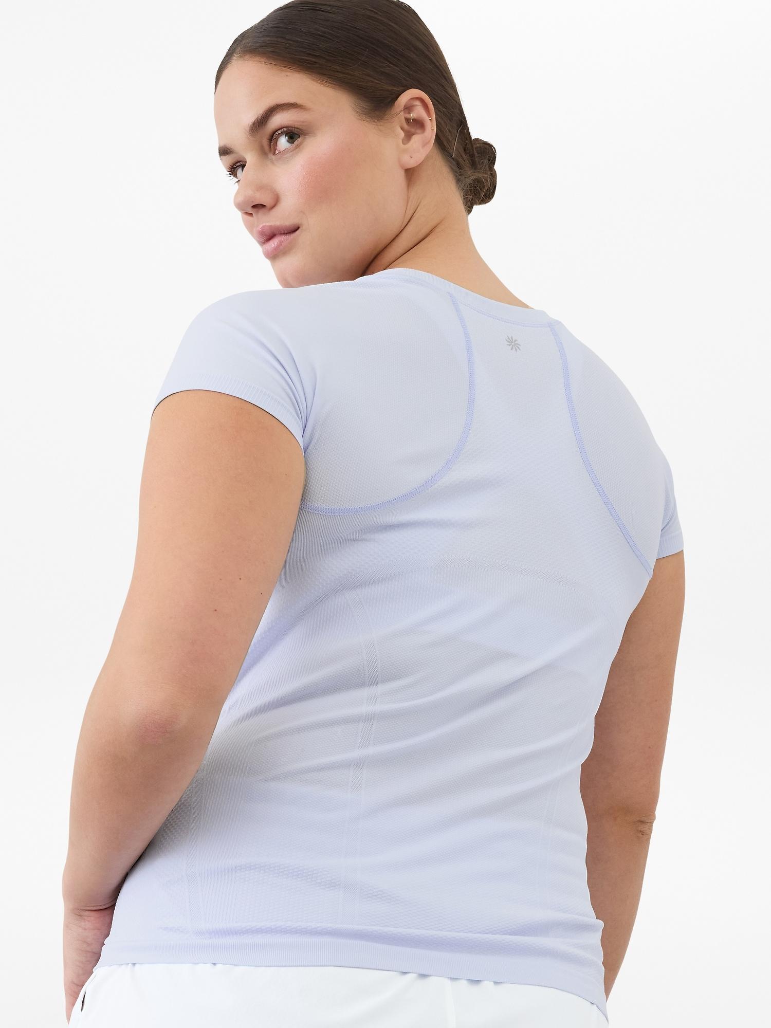 Momentum Seamless Tee Product Image