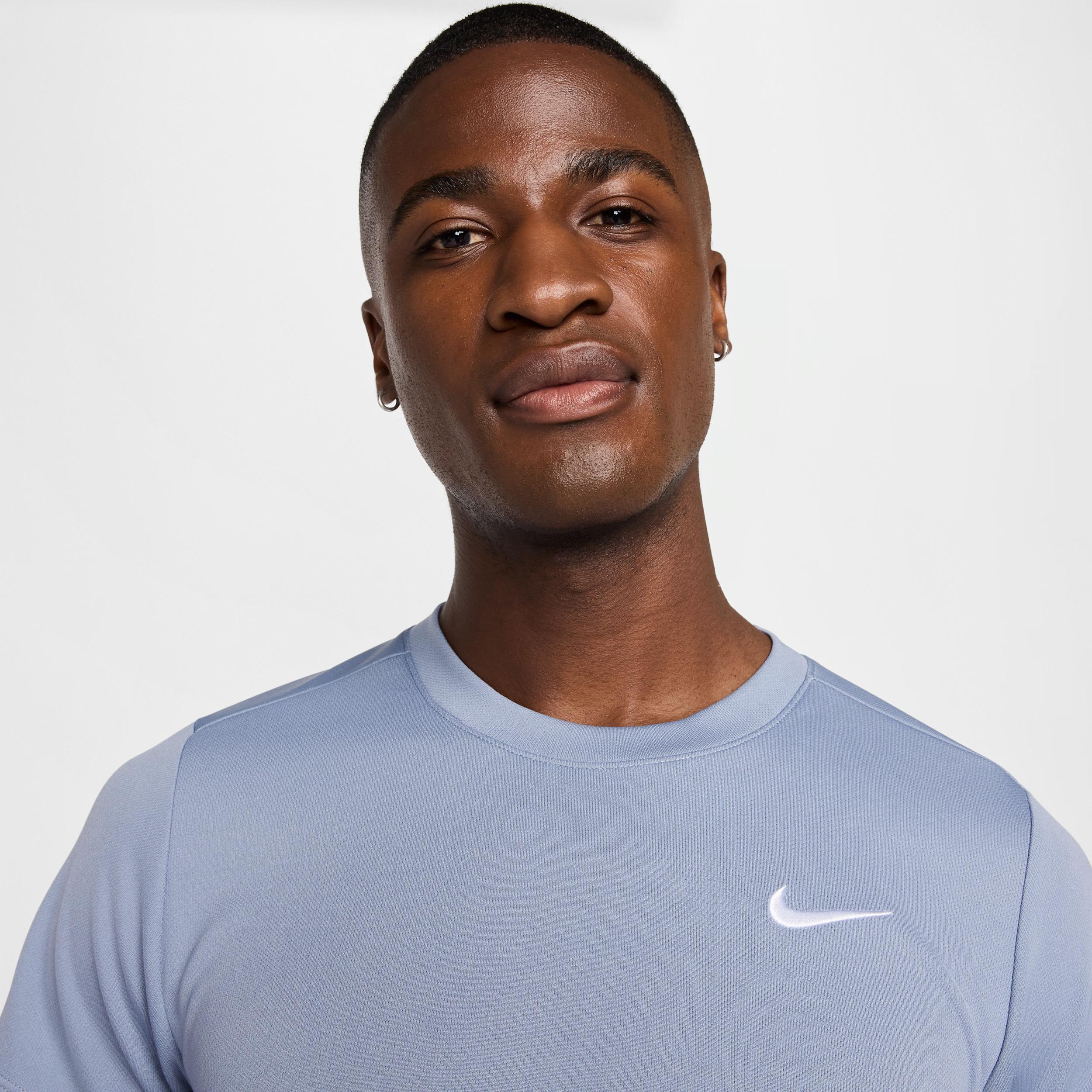 Nike Men's Court Victory Dri-FIT Tennis Top Product Image