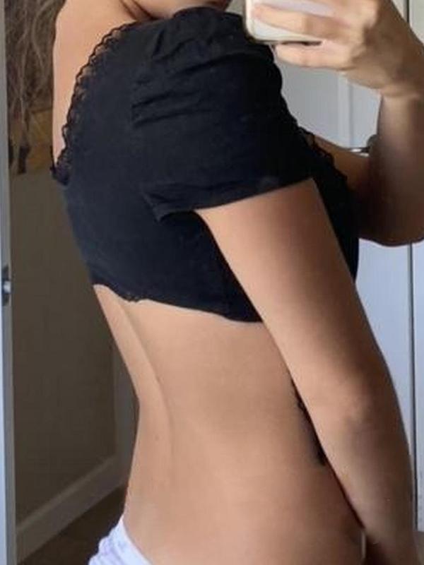 Lace Trim V Neck Irregular Design Short Sleeve Tee Product Image