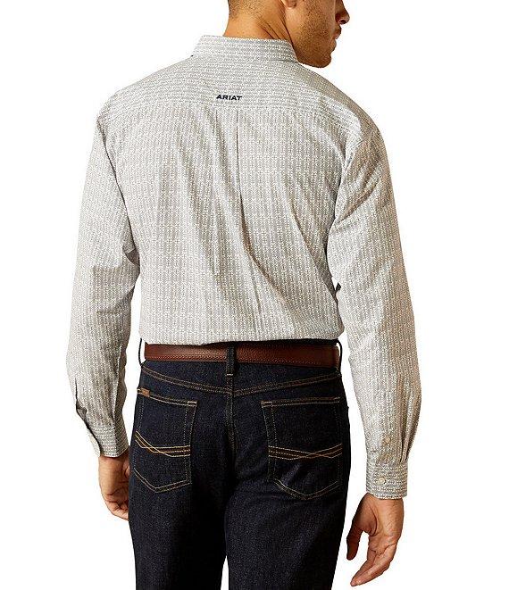Ariat Classic Fit Reign Long Sleeve Woven Shirt Product Image