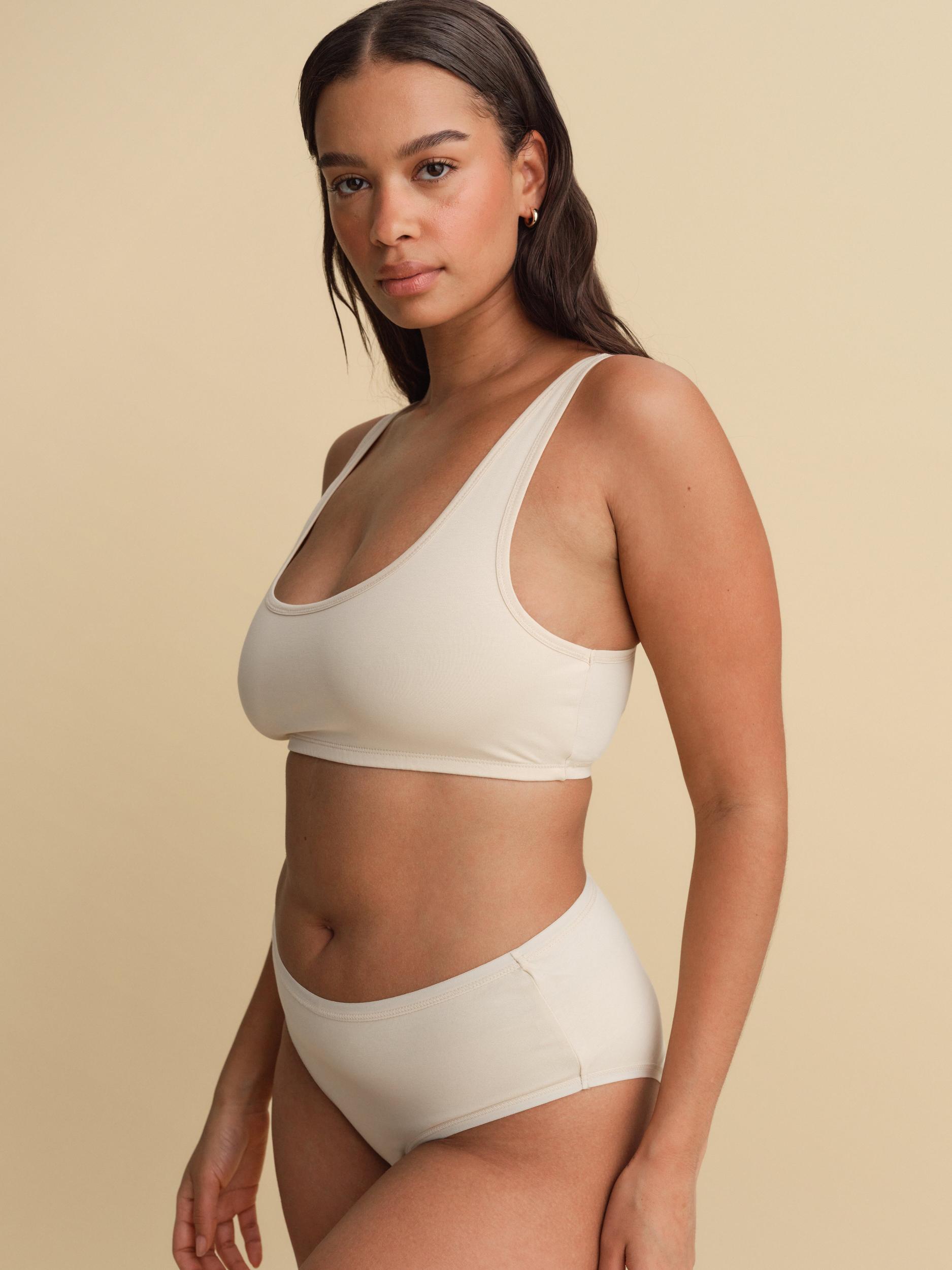 Organic Comfort Scoop Bralette Female Product Image