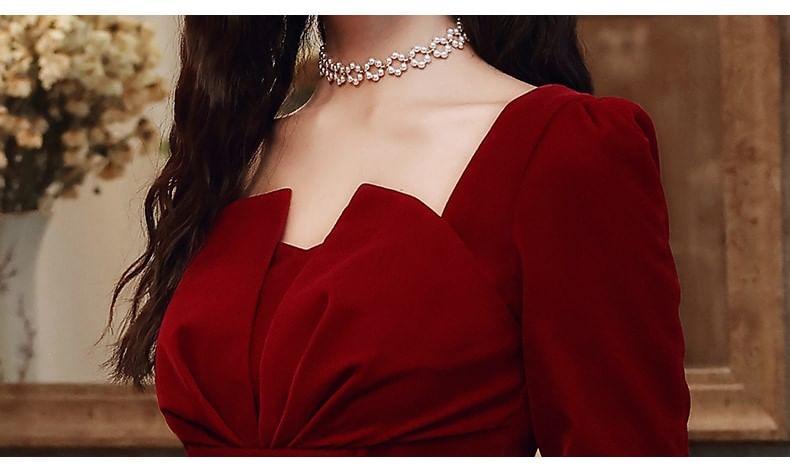 Long-Sleeve Notch Neck Plain Ruched Midi A-Line Cocktail Dress / Evening Gown Product Image