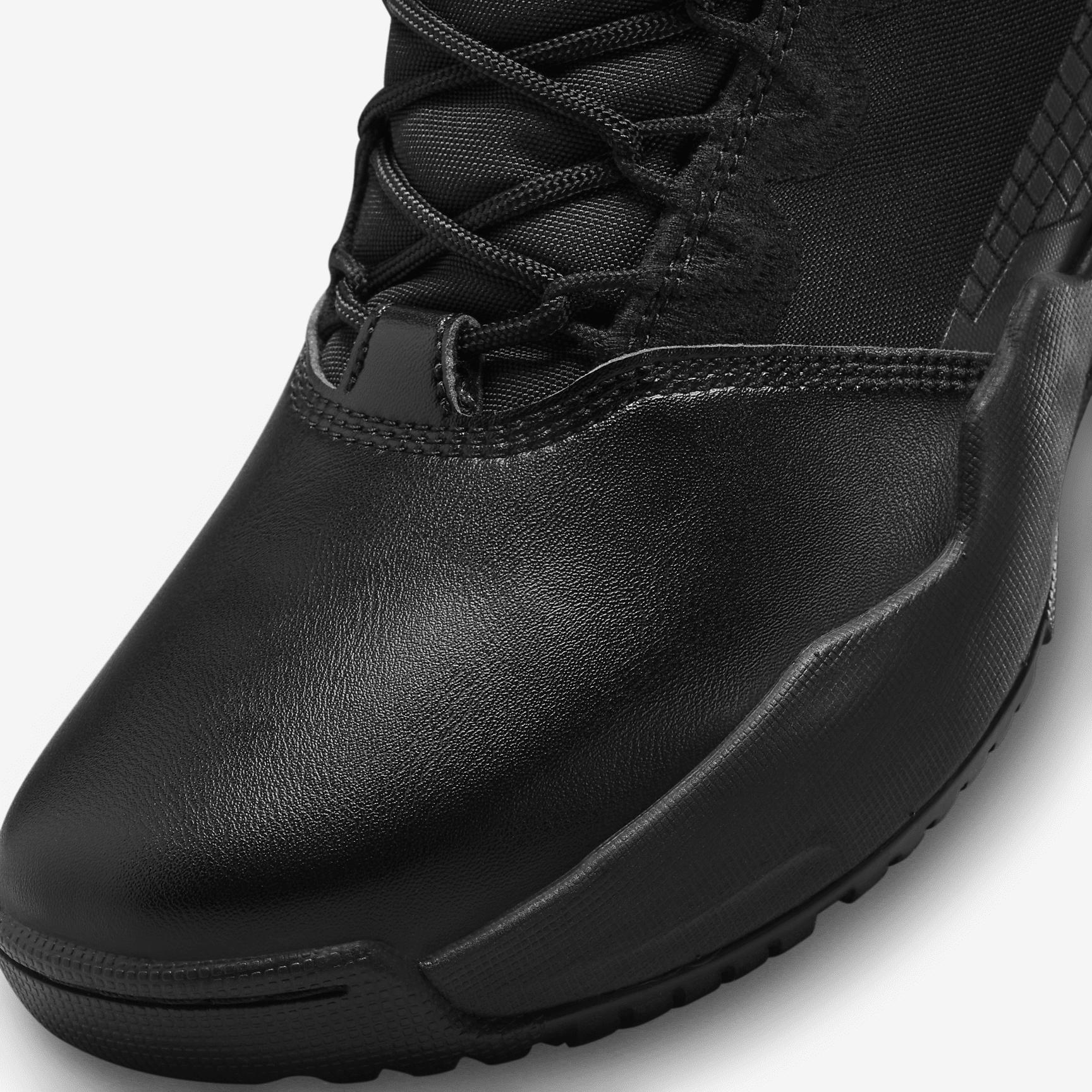 Nike Mens SFB B2 Boots | FN3717-001 Product Image