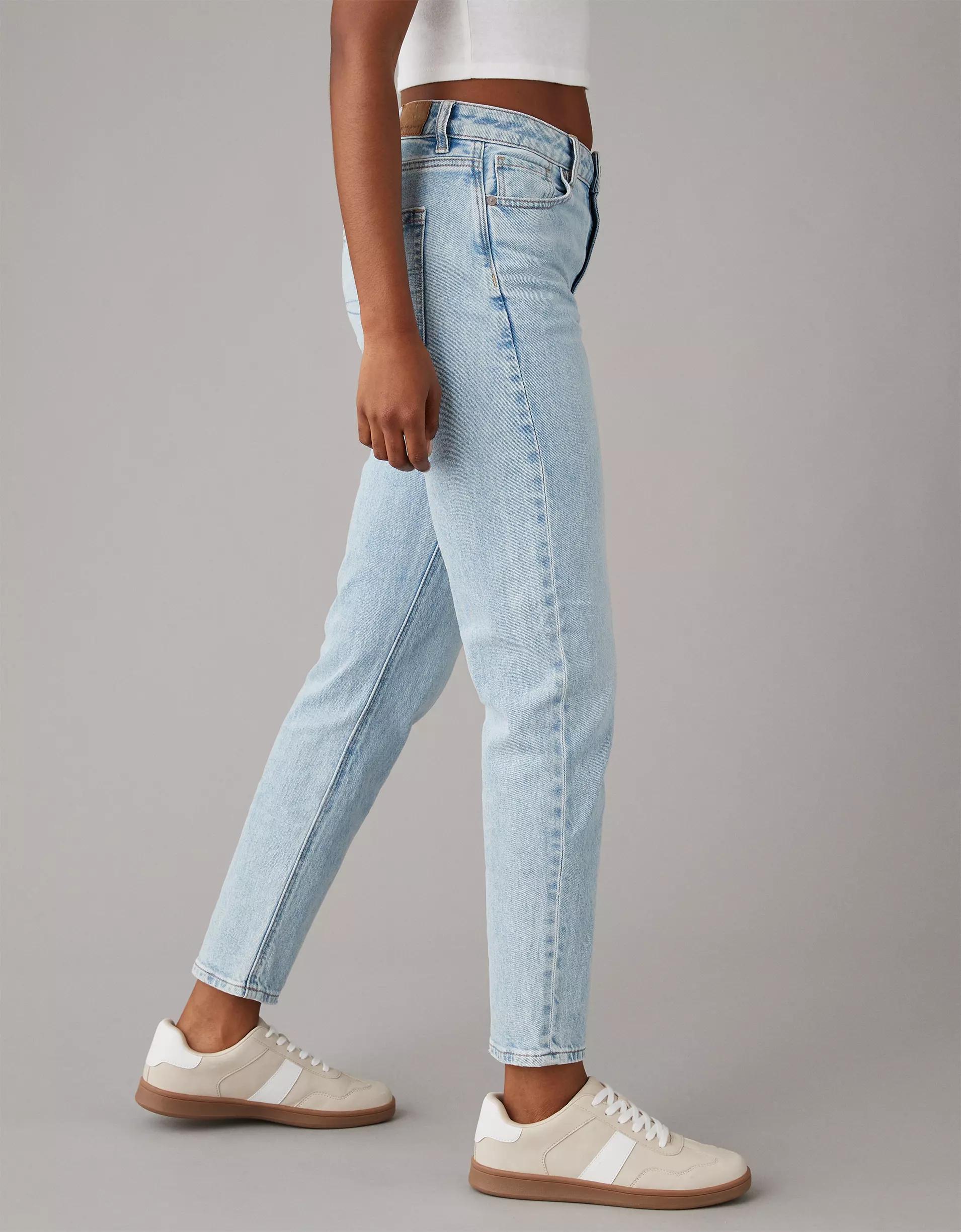 AE Strigid Mom Jean Product Image