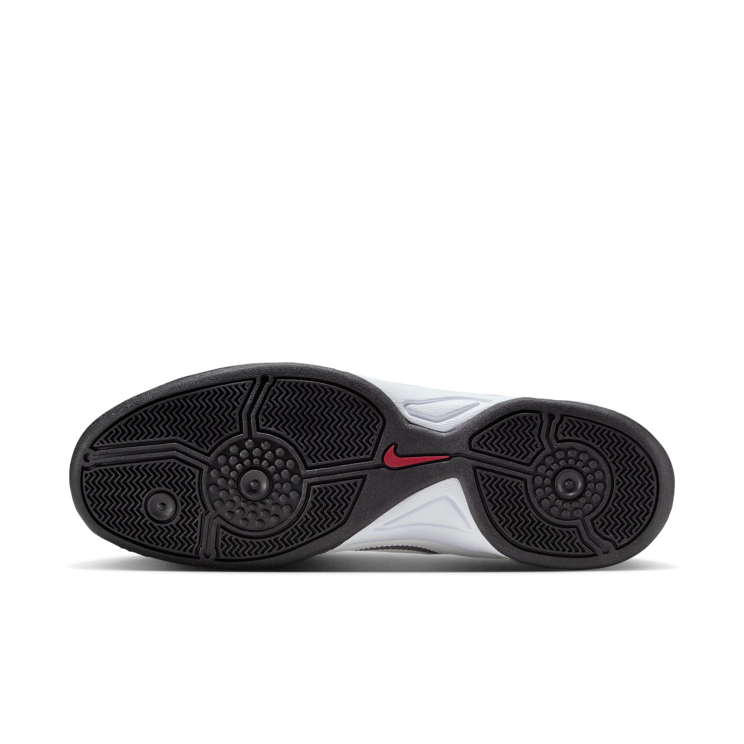 Nike Men's Total 90 Shoes Product Image