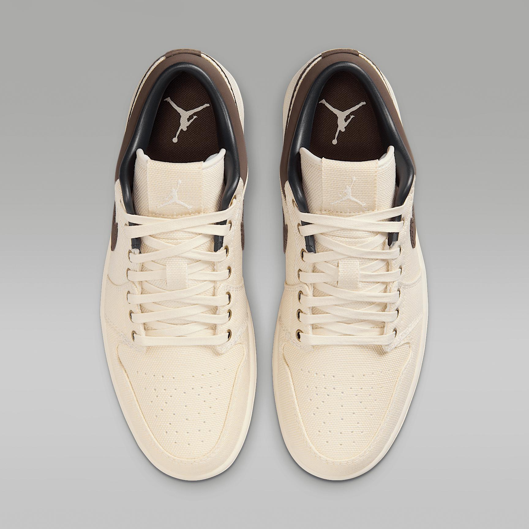 Mens Air 1 Low Premium Casual Shoes Product Image