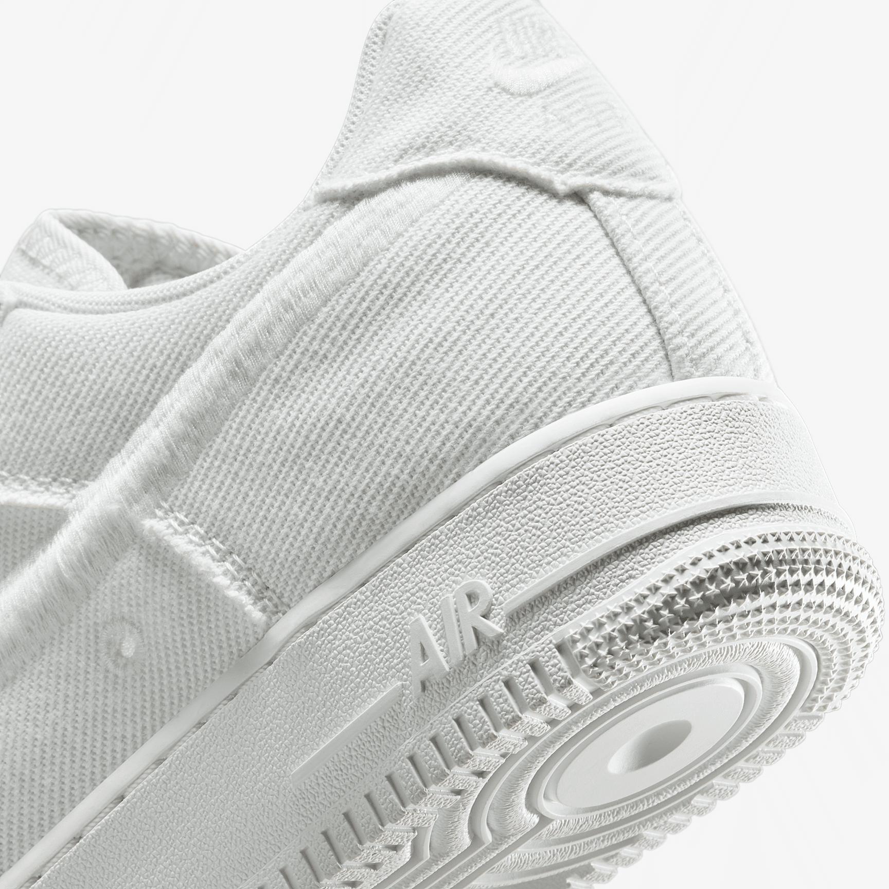 Nike Mens Air Force 1 Low Canvas Shoes | HV1204-001 Product Image