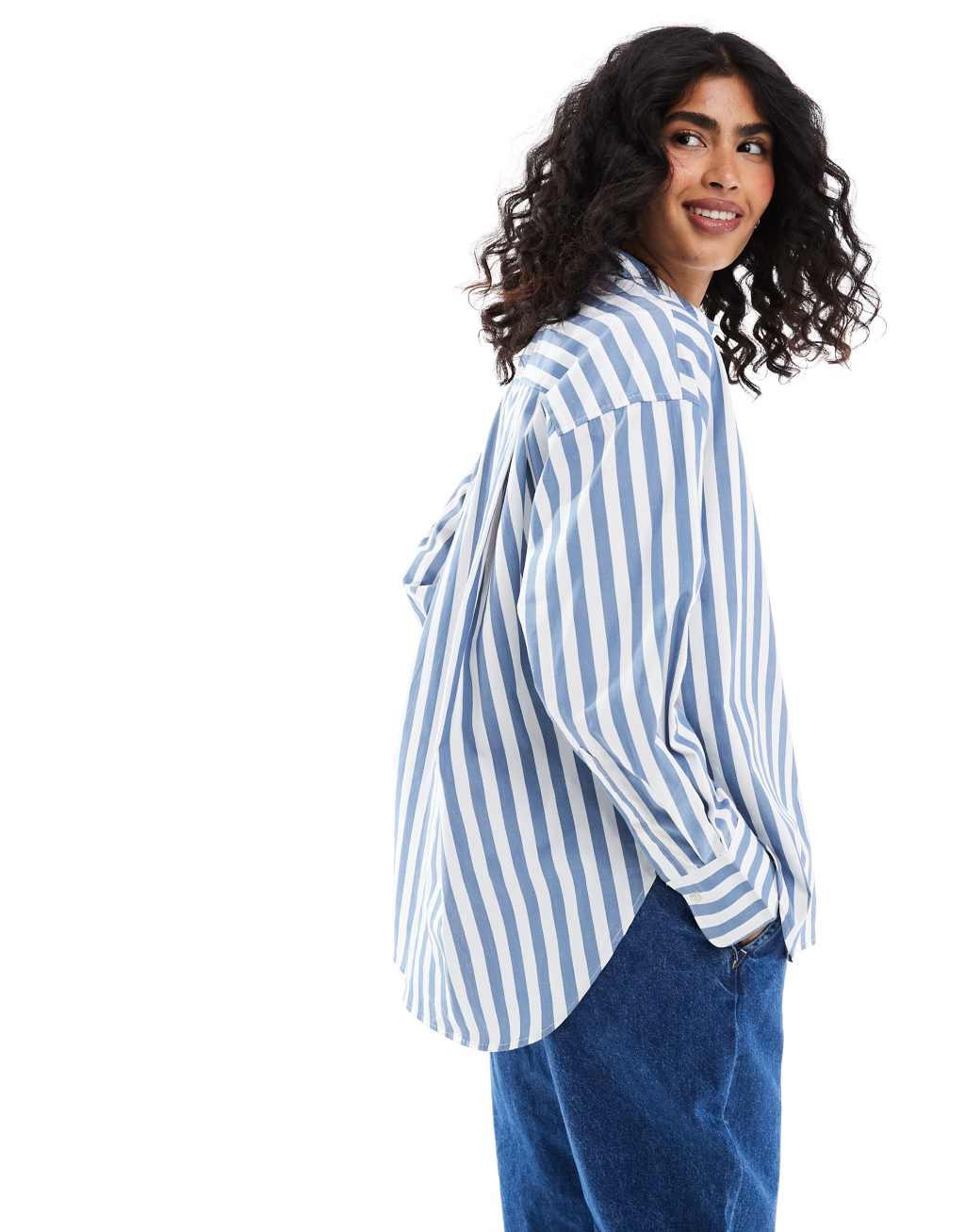JJXX oversized shirt in blue stripe Product Image