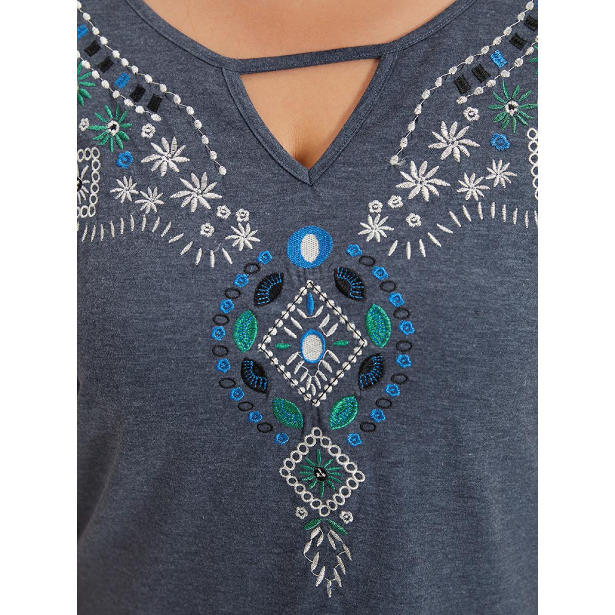 Plus Size Floral Embroidered Keyhole Dolman Sleeve T-shirt Blue Women Elegant Cut-Out Bohemian Print Keyhole Cut-Out Dailywear T-shirts BloomChic 26/4X Product Image